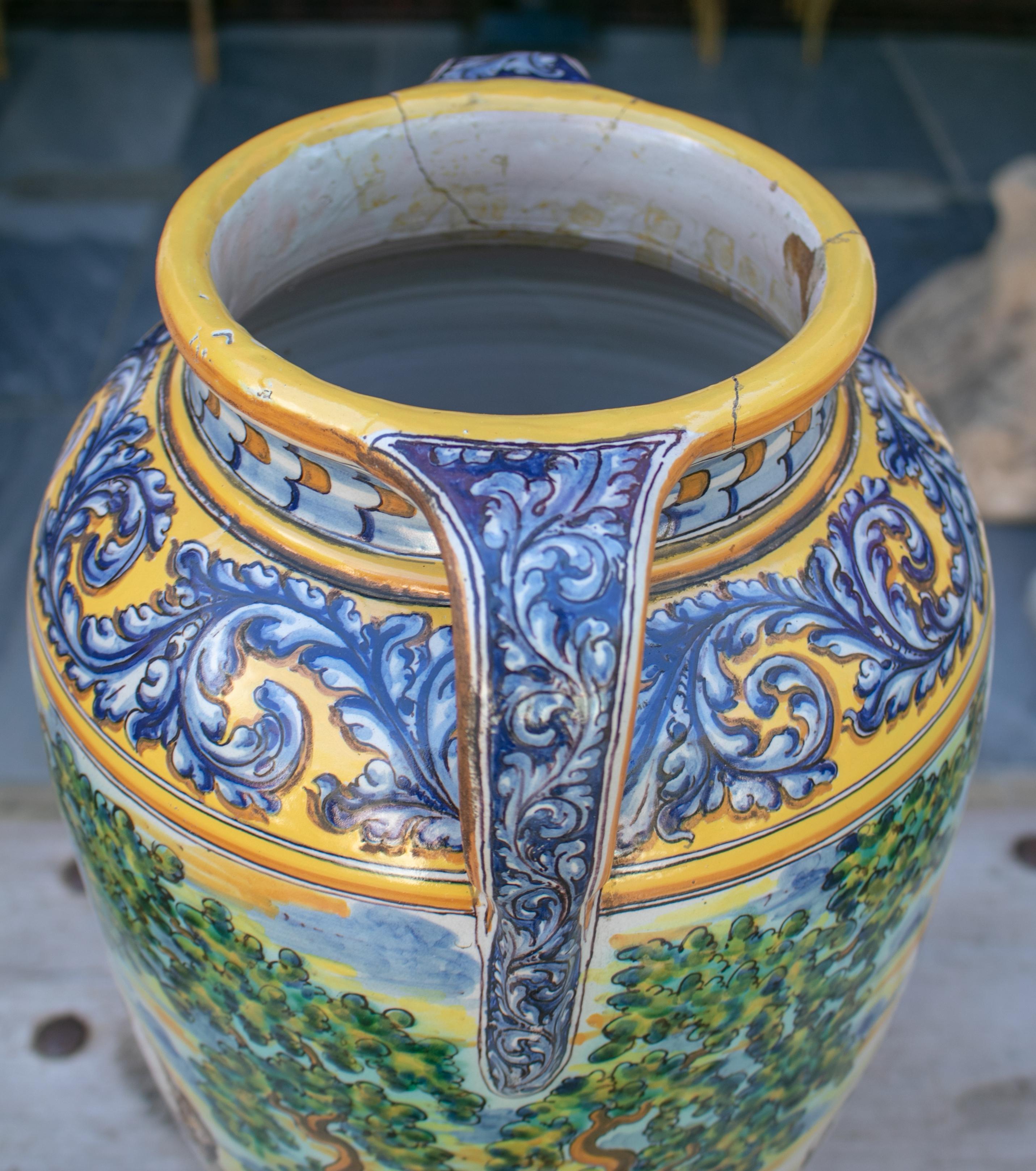 19th Century Spanish Talavera Porcelain Vase with Animals and Horse Rider Scenes 2