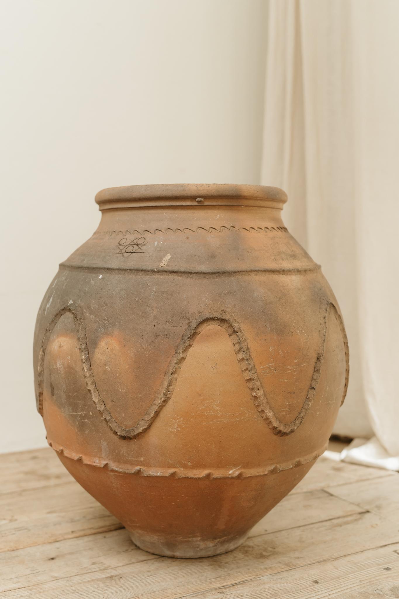 Spagnolo Urna in terracotta spagnola del XIX secolo ... in vendita