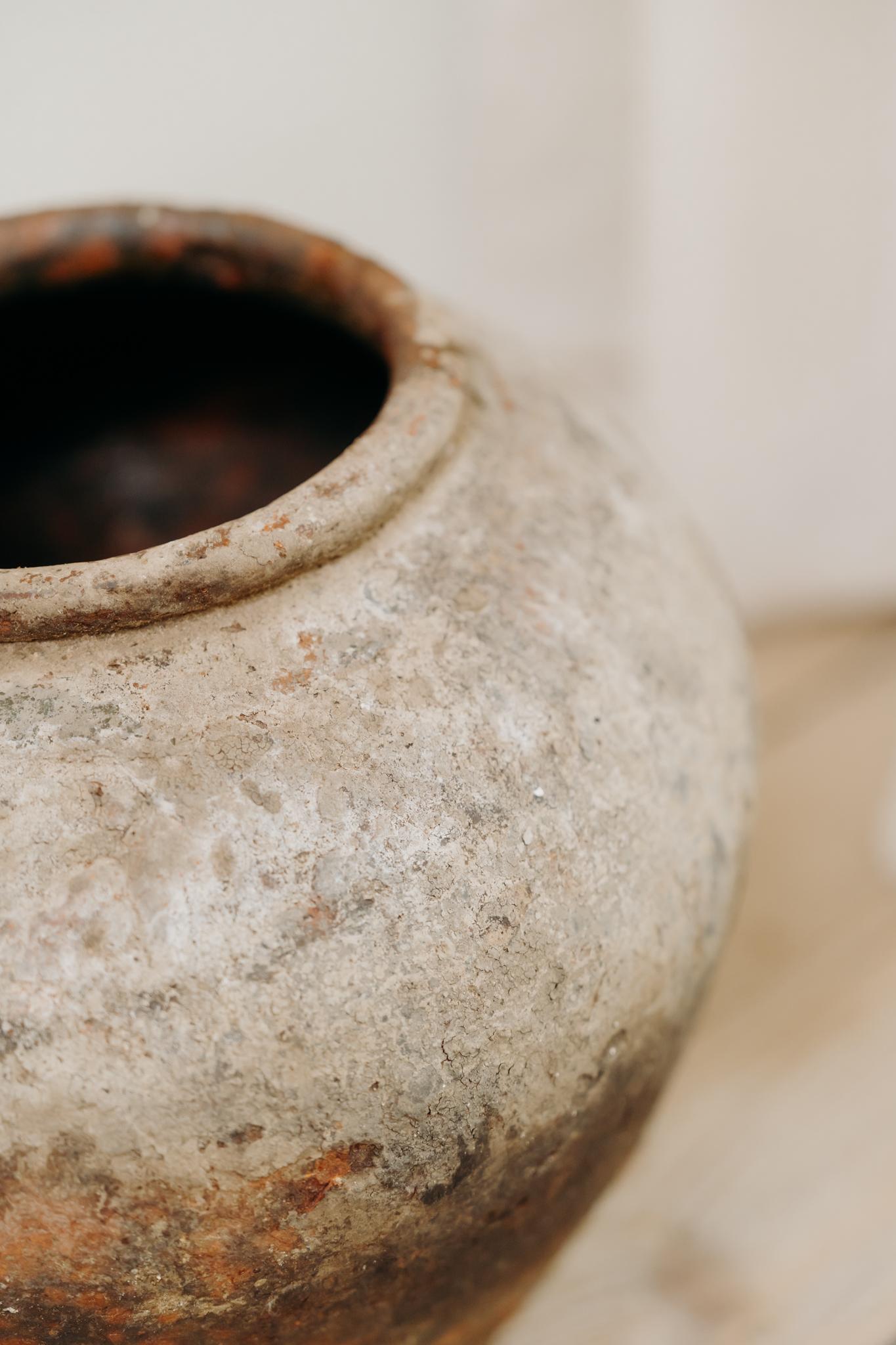 19th century Spanish terra cotta vase .. For Sale 6