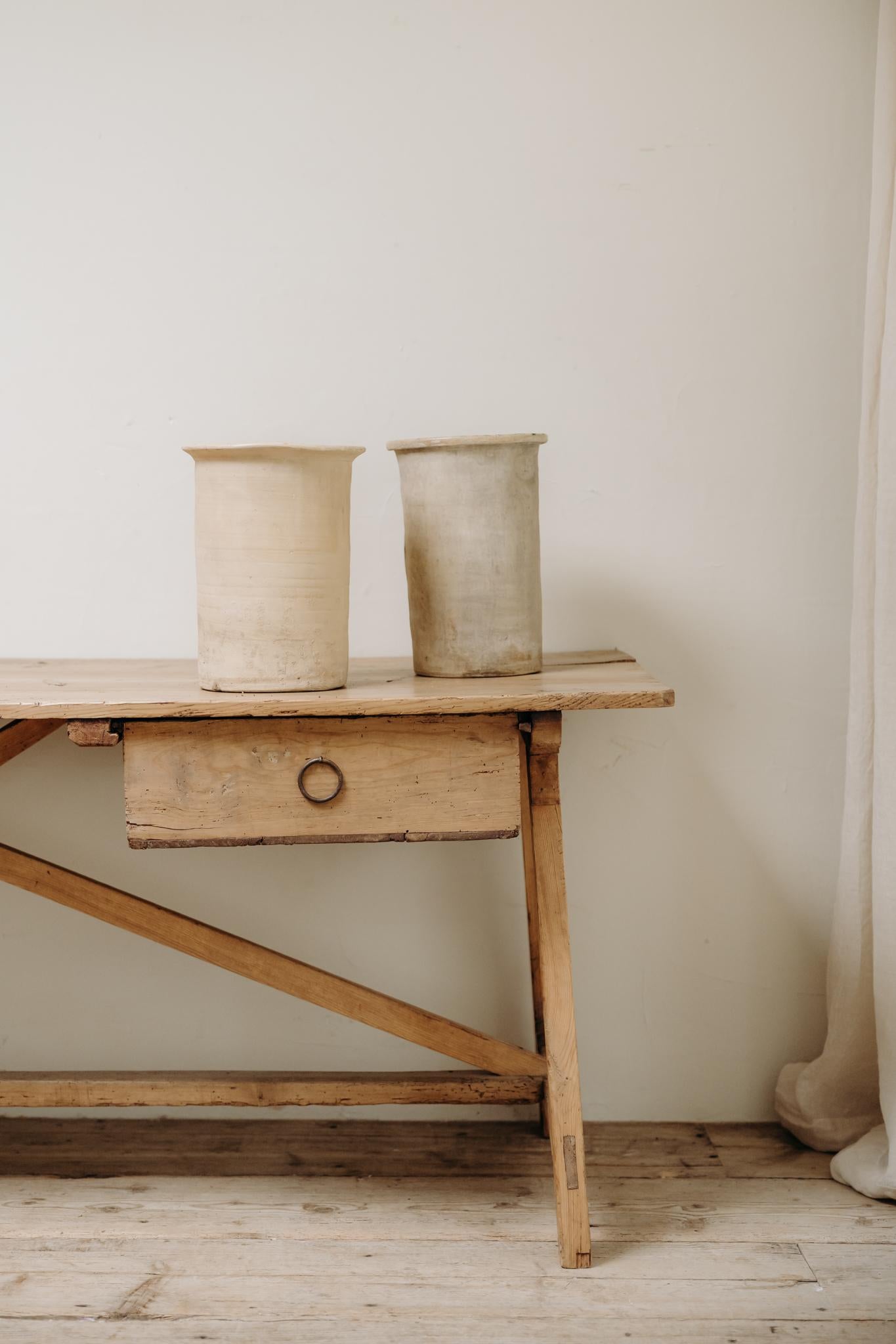 Terracotta Vasi in terracotta spagnola del XIX secolo ... in vendita