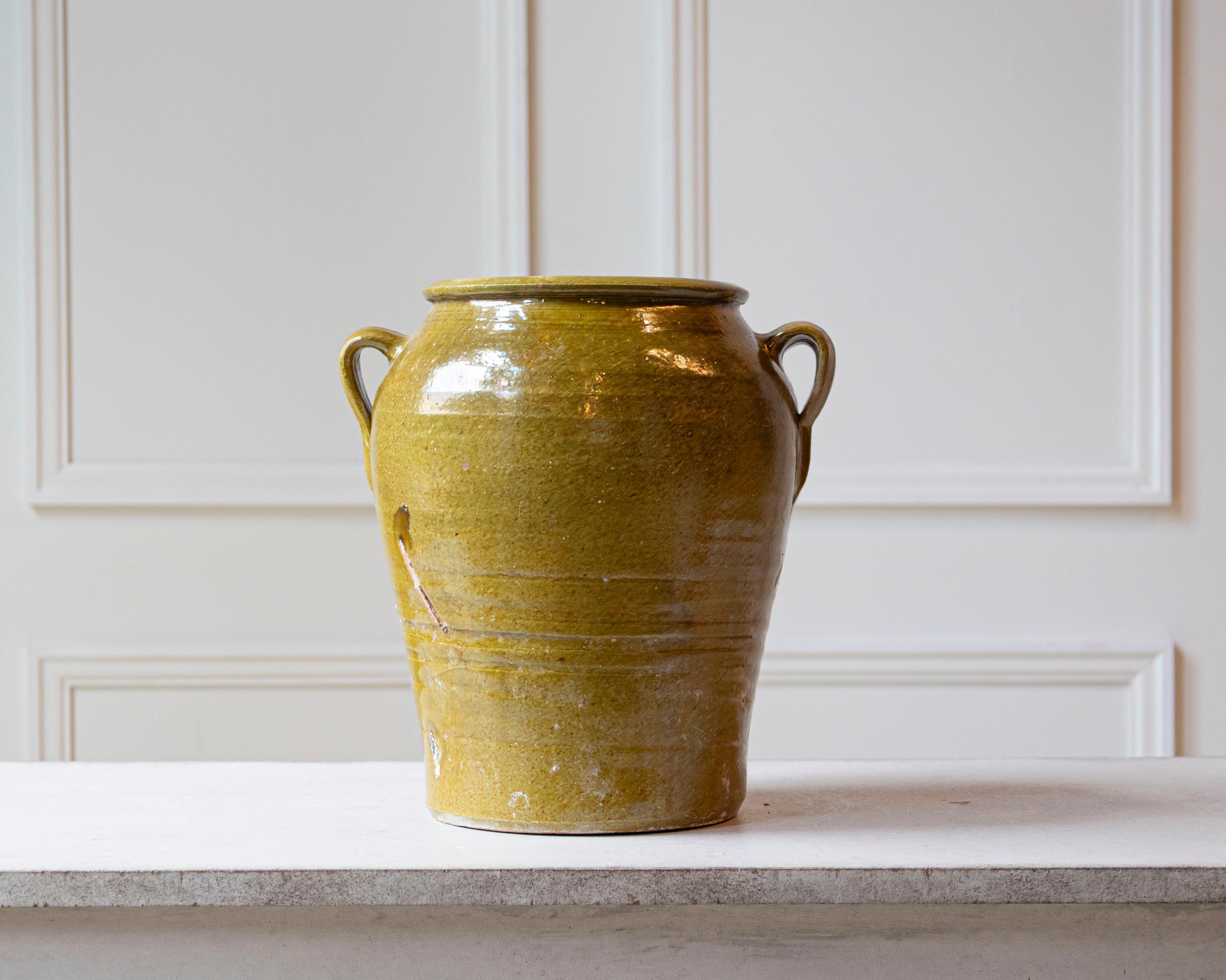 19th Century Spanish Terracotta Jar with Green Glaze and Handles In Good Condition For Sale In Atlanta, GA