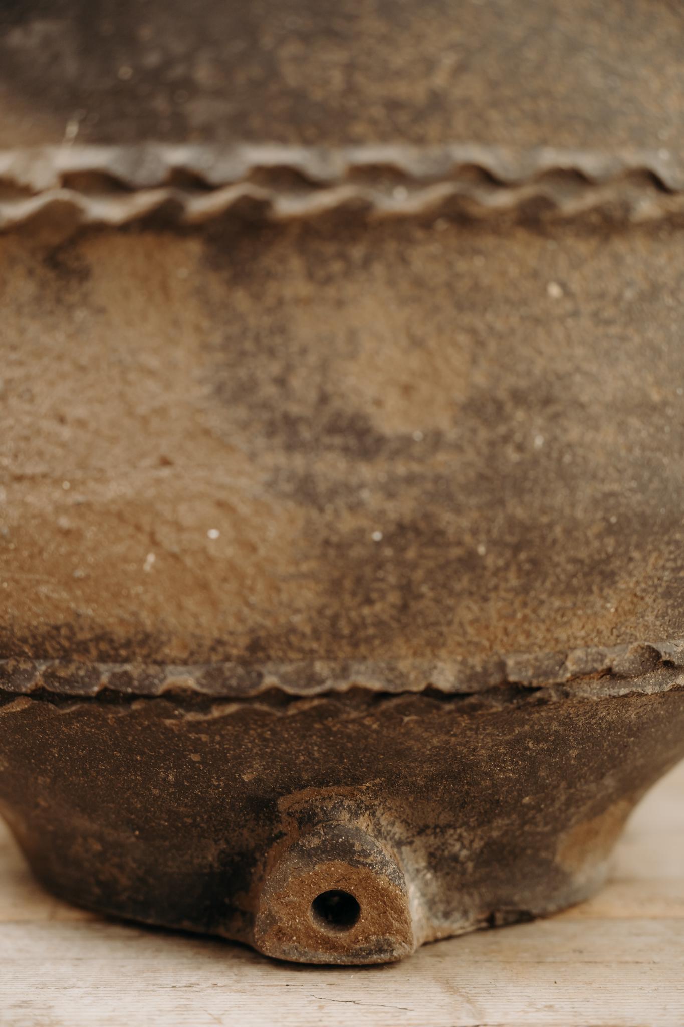 19th century Spanish terracotta urn For Sale 2