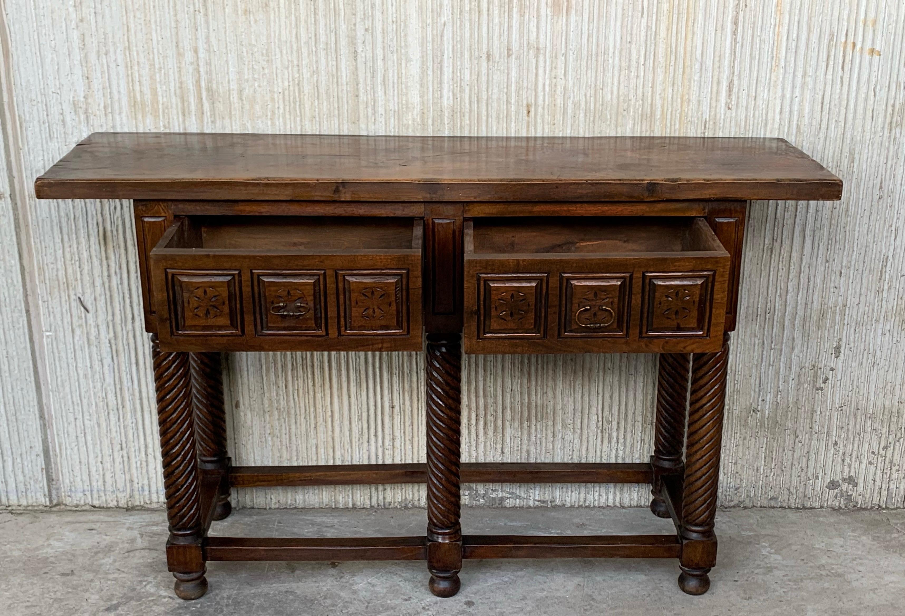 19th Century Spanish Tuscan Console Table with Two Drawers and Solomonic Legs In Good Condition In Miami, FL