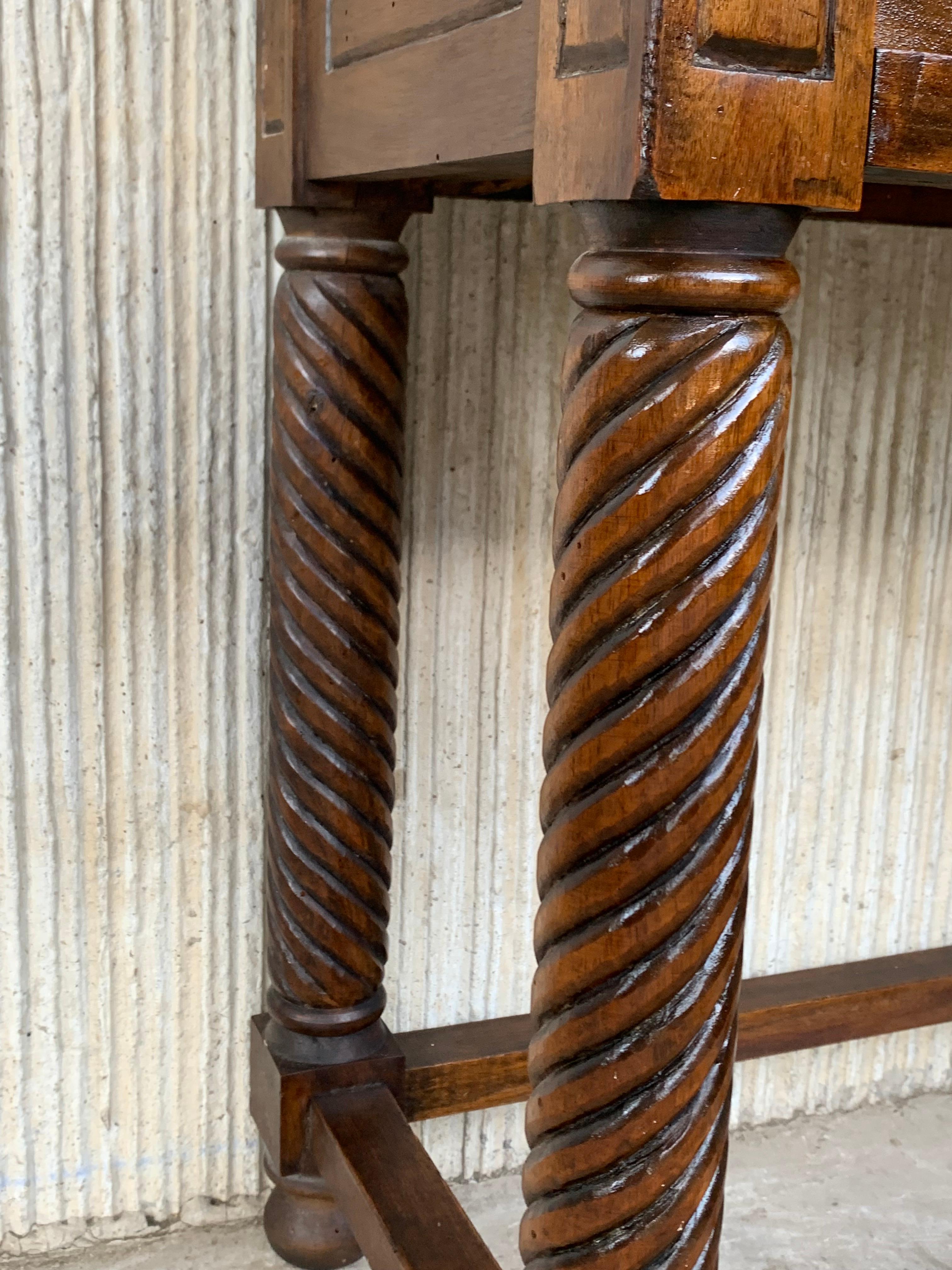 19th Century Spanish Tuscan Console Table with Two Drawers and Solomonic Legs 3