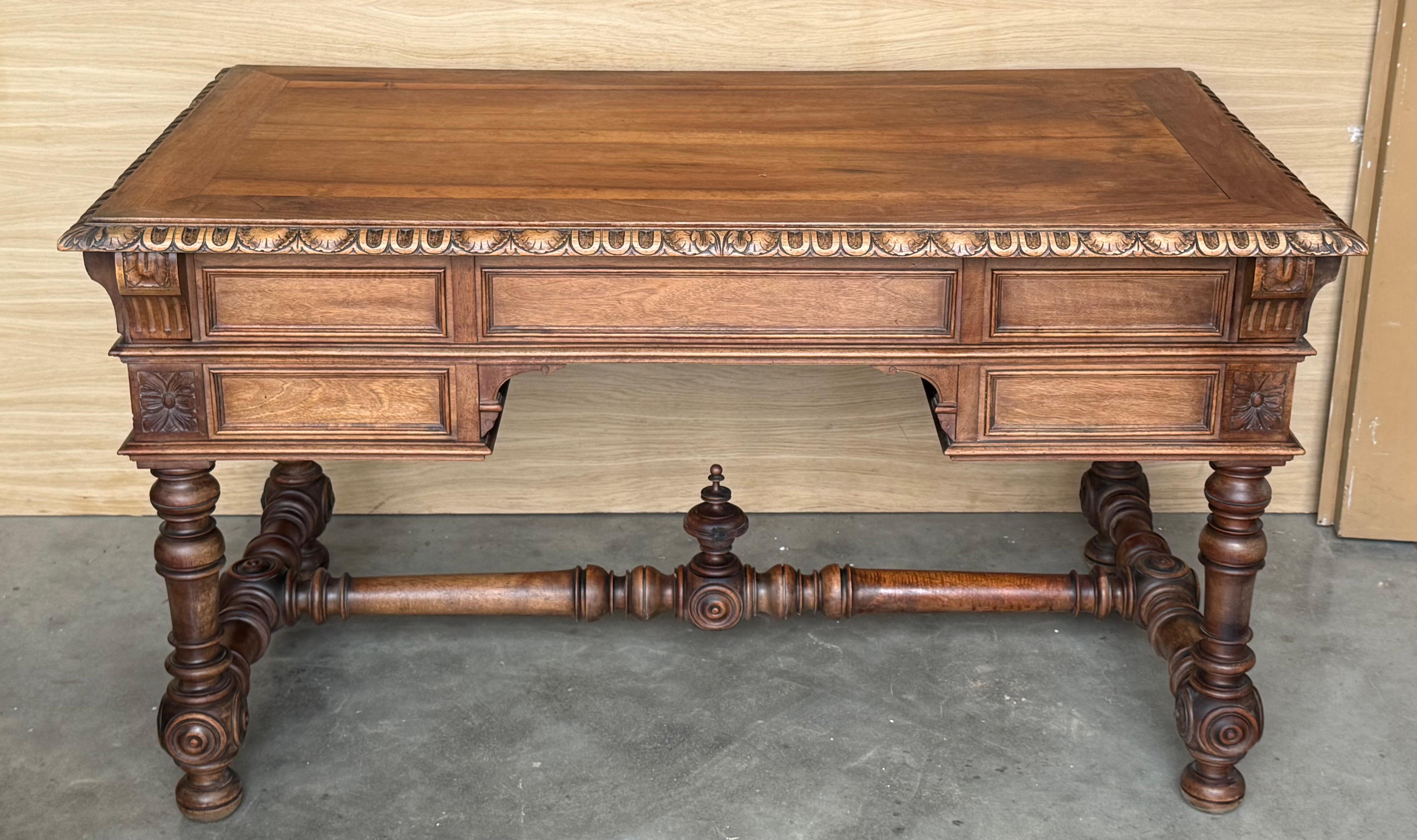19th Century Spanish Two Faces Baroque Style Oak Library Table or Desk For Sale 9