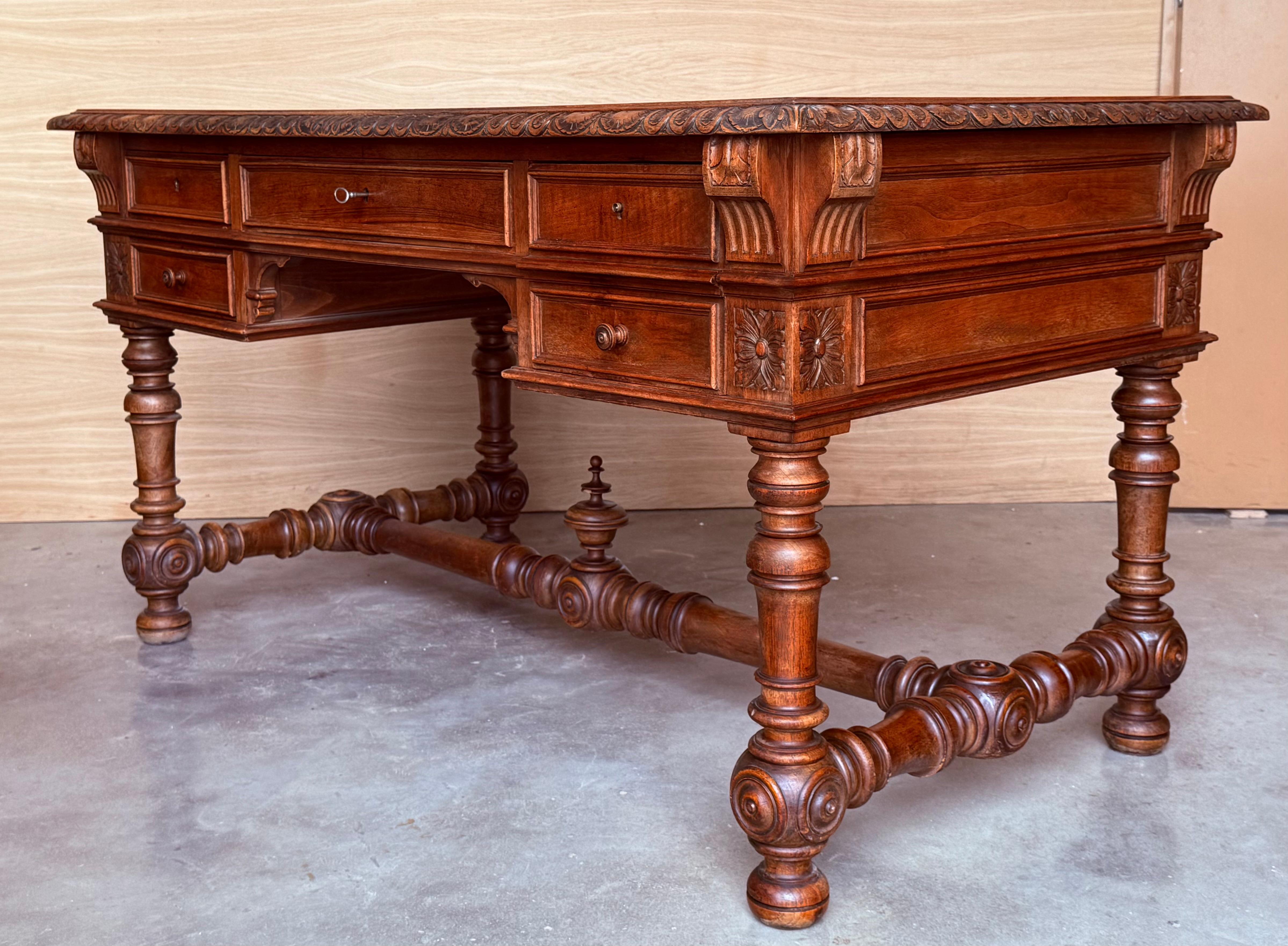 19th Century Spanish Two Faces Baroque Style Oak Library Table or Desk In Good Condition For Sale In Miami, FL