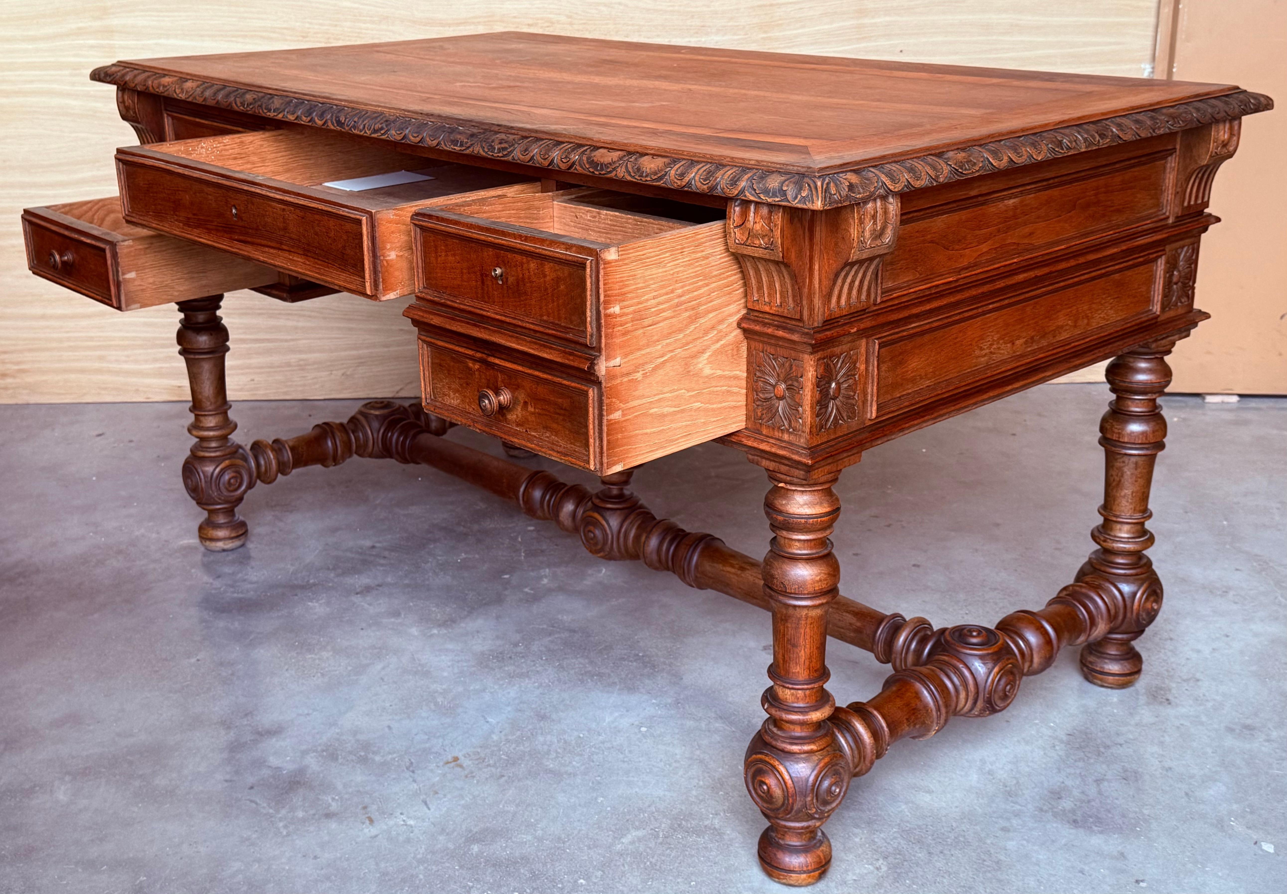 19th Century Spanish Two Faces Baroque Style Oak Library Table or Desk For Sale 2