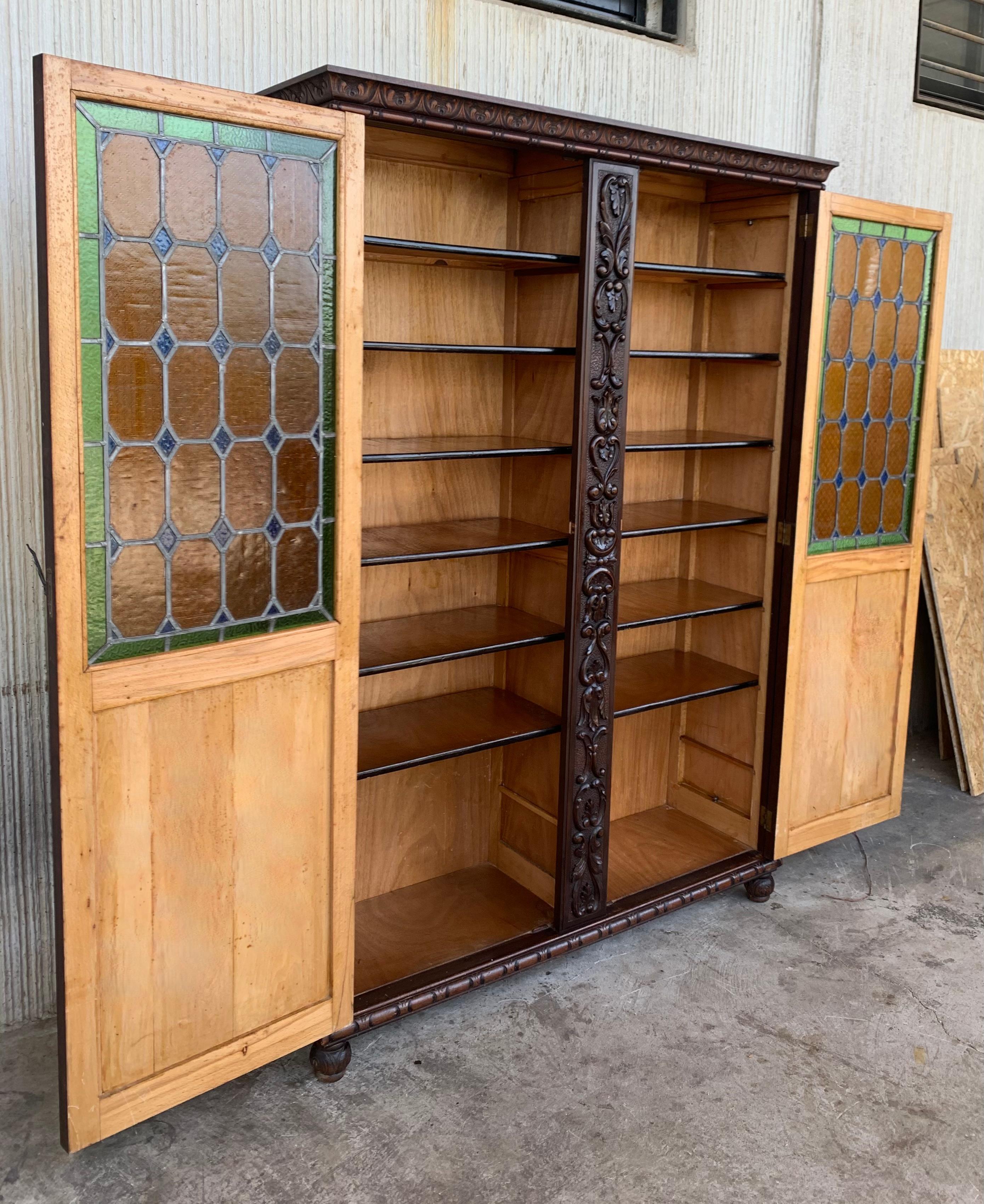 19th Century Spanish Walnut Cabinet or Bookcase with Stained Glass Doors In Good Condition In Miami, FL