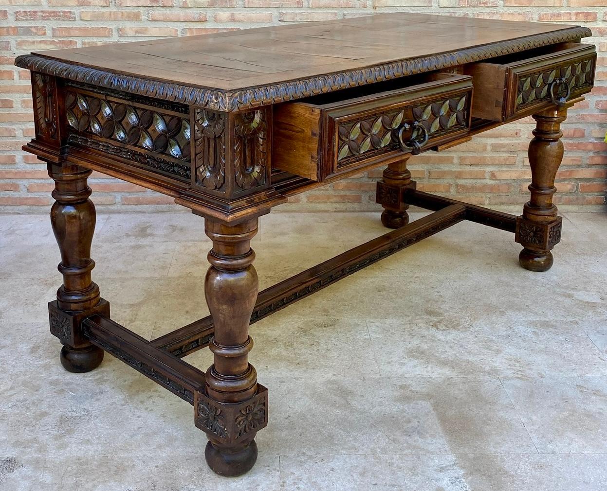 19th Century Spanish Walnut Desk with Two Drawers & Strong Legs, 1890s For Sale 4