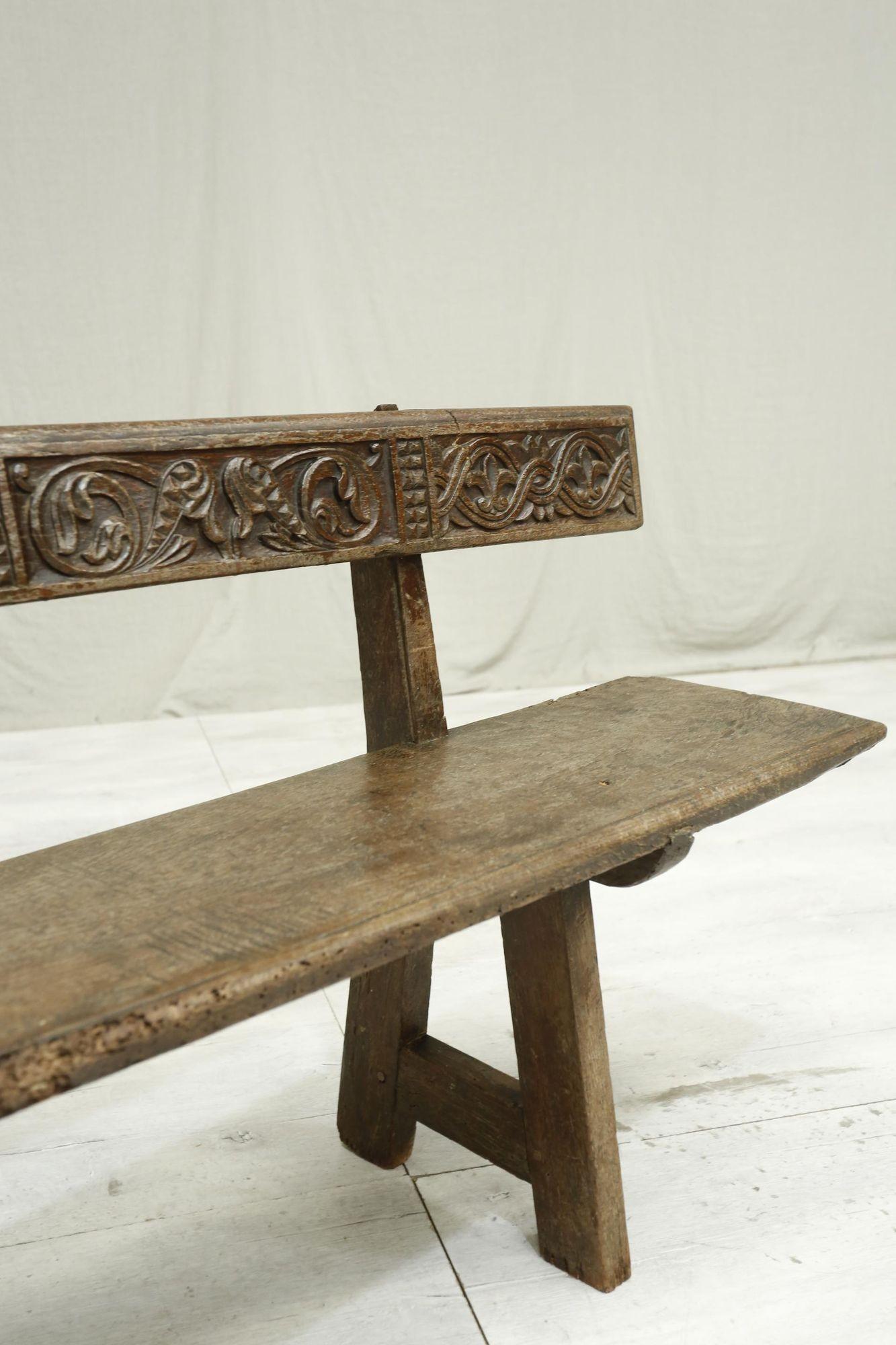 19th Century Spanish Walnut Hall Bench with Carved Back In Good Condition In Malton, GB