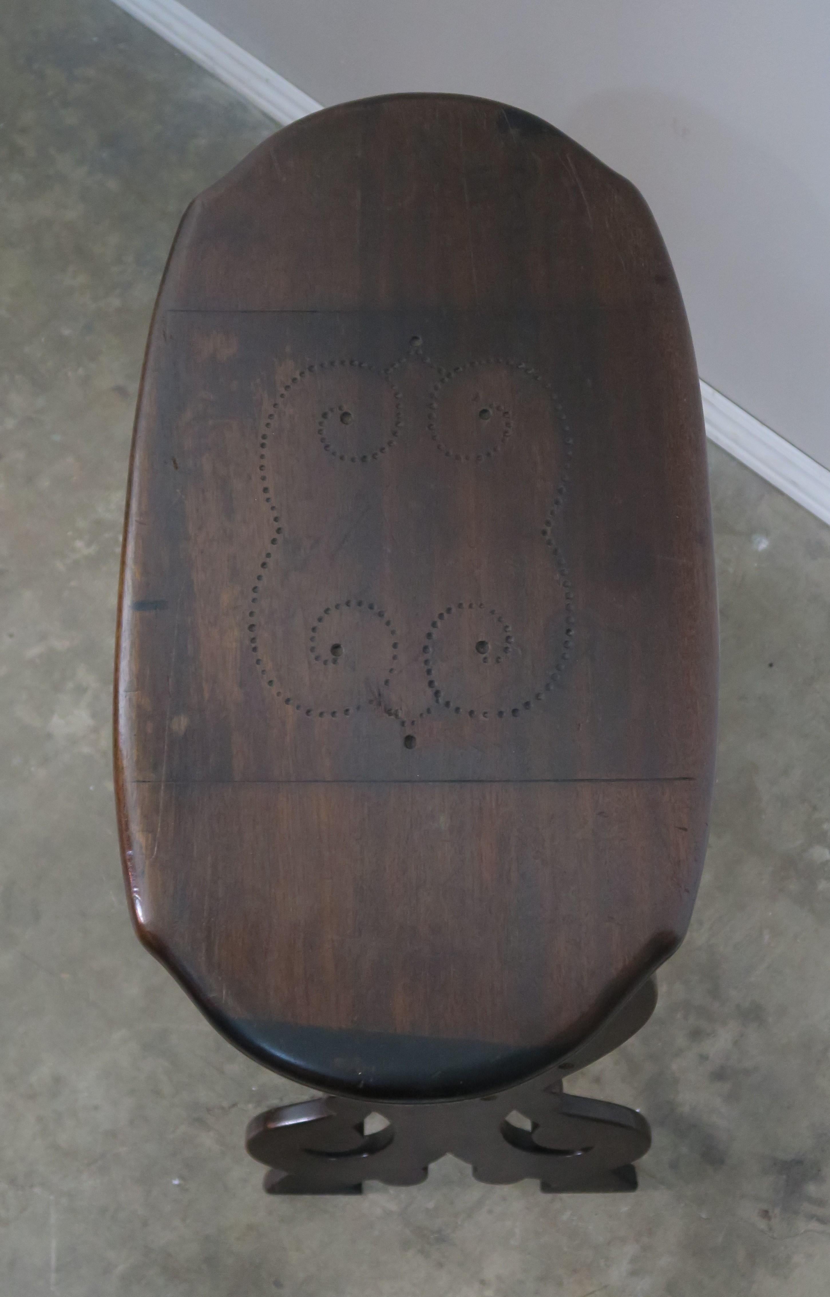 19th Century Spanish Walnut Oval Shaped Table 5