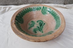 19th Century Spanish White and Green Glazed Terracotta Lebrillo, Granada