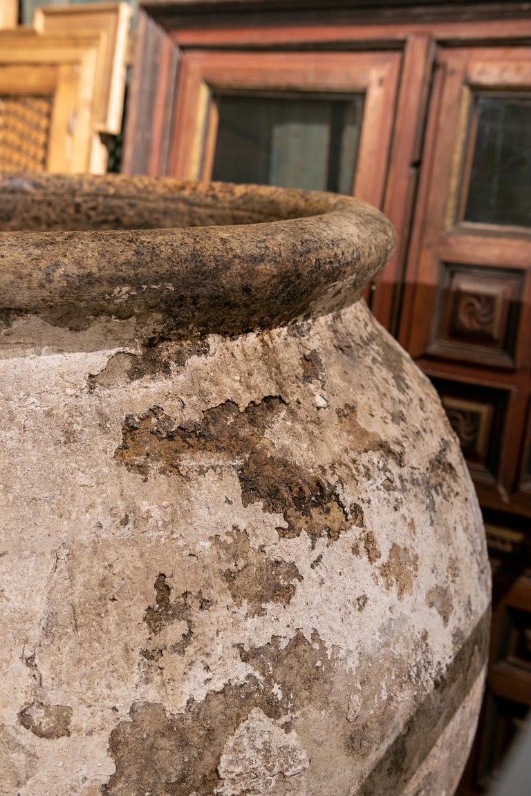19th Century Spanish Whitewashed Ceramic Large Jar For Sale at 1stDibs