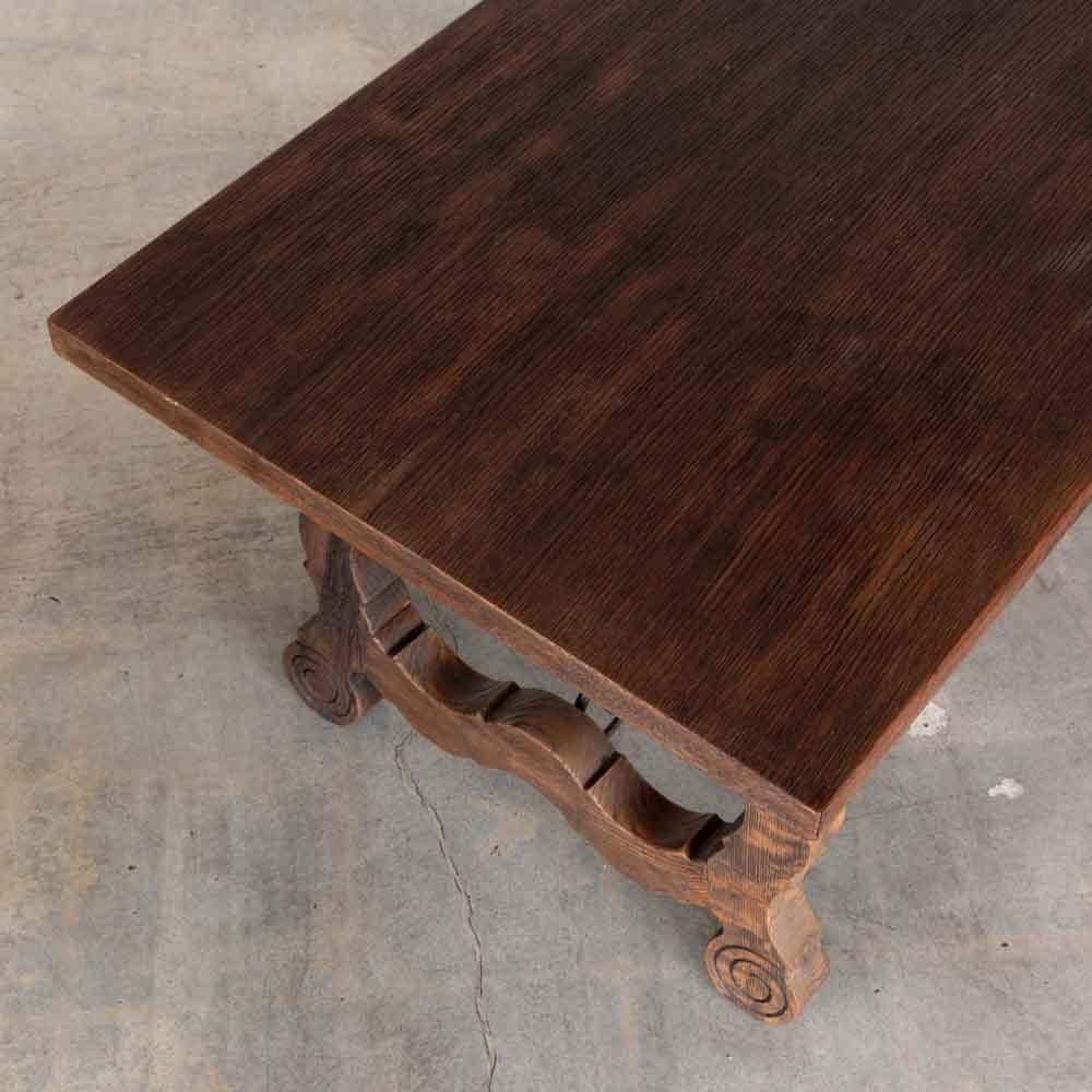 Table à tréteaux espagnol du 19ème siècle en vente 2