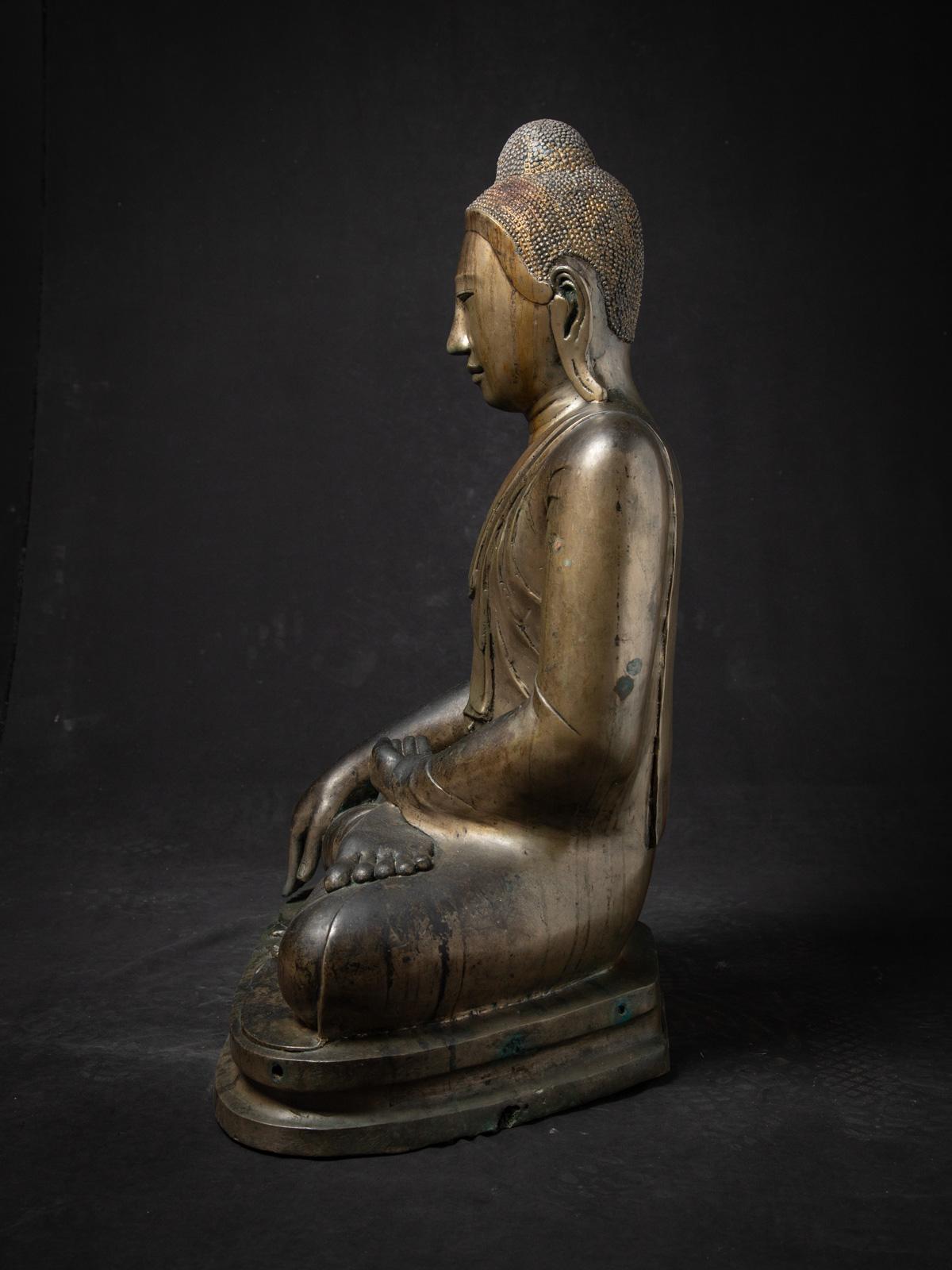19th century Special antique bronze Mandalay Buddha statue from Burma 8