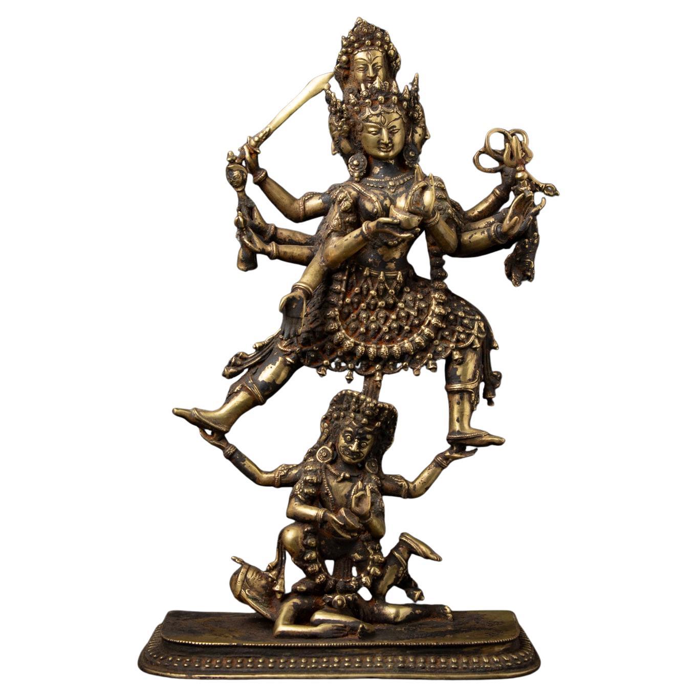 Statua speciale in bronzo antico Siddhi Laksmi del XIX secolo proveniente dal Nepal