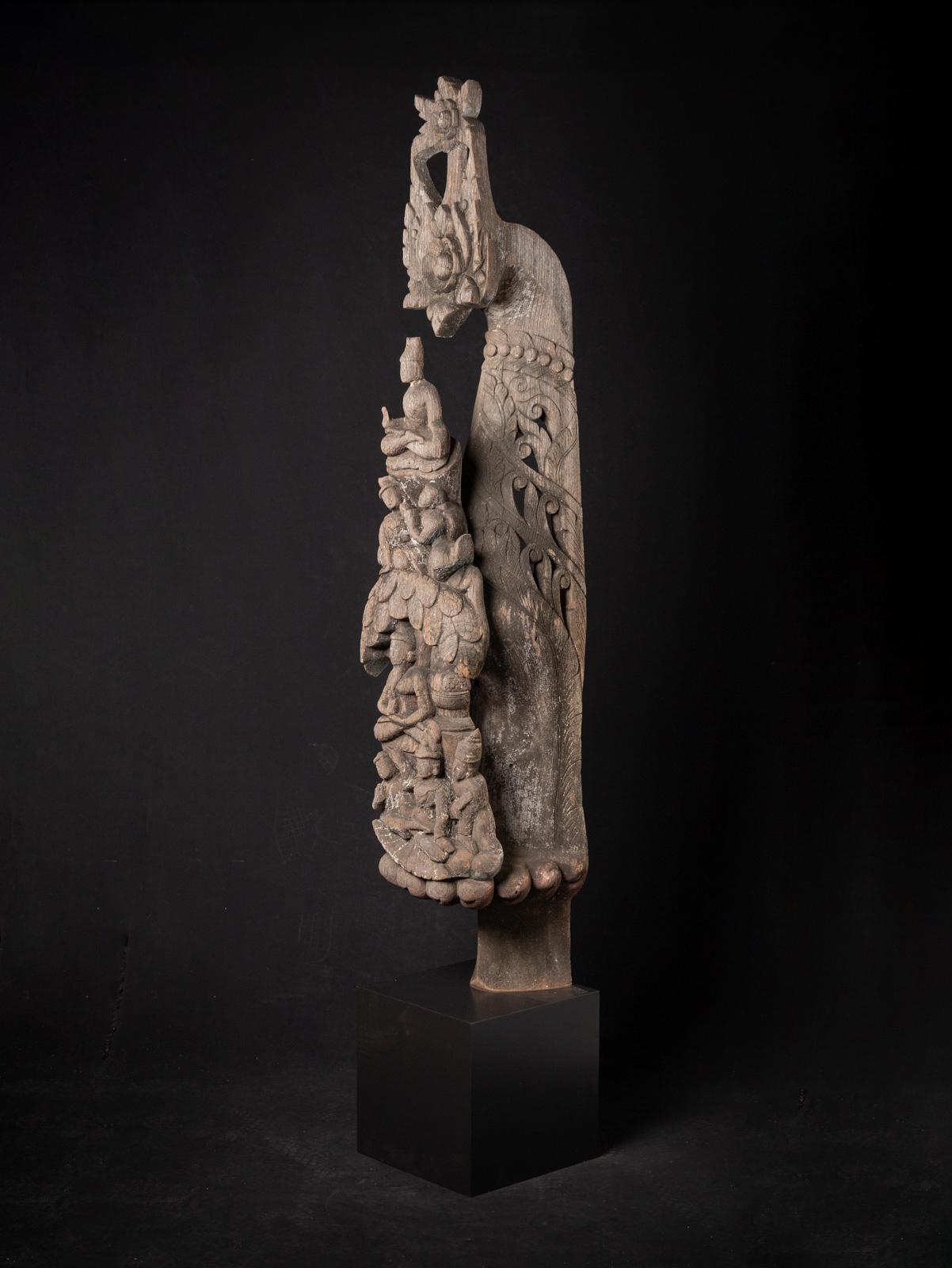 Bois Panneau de temple en bois ancien spécial du 19e siècle provenant de Birmanie en vente