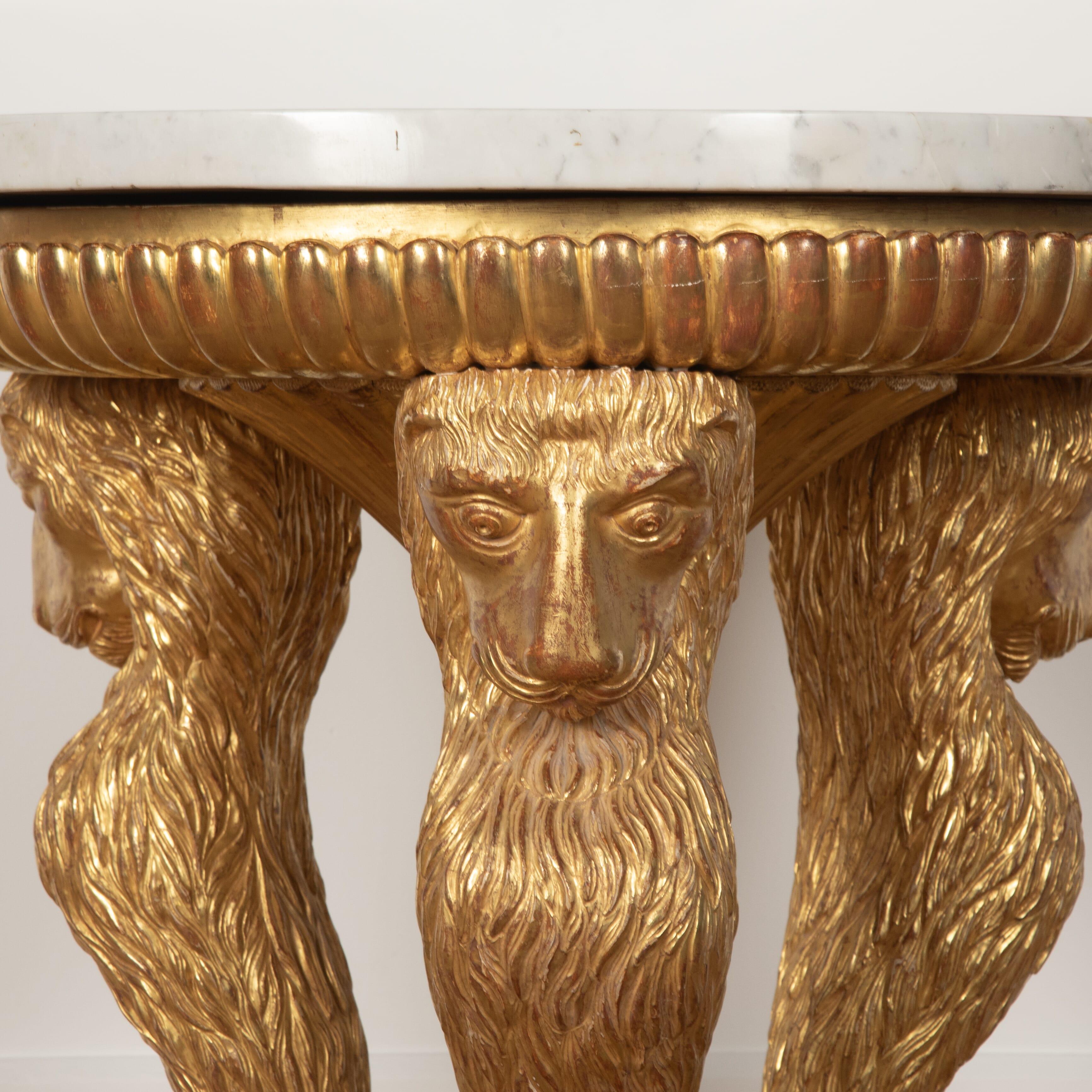 Table centrale en marbre et bois doré du 19ème siècle en vente 7