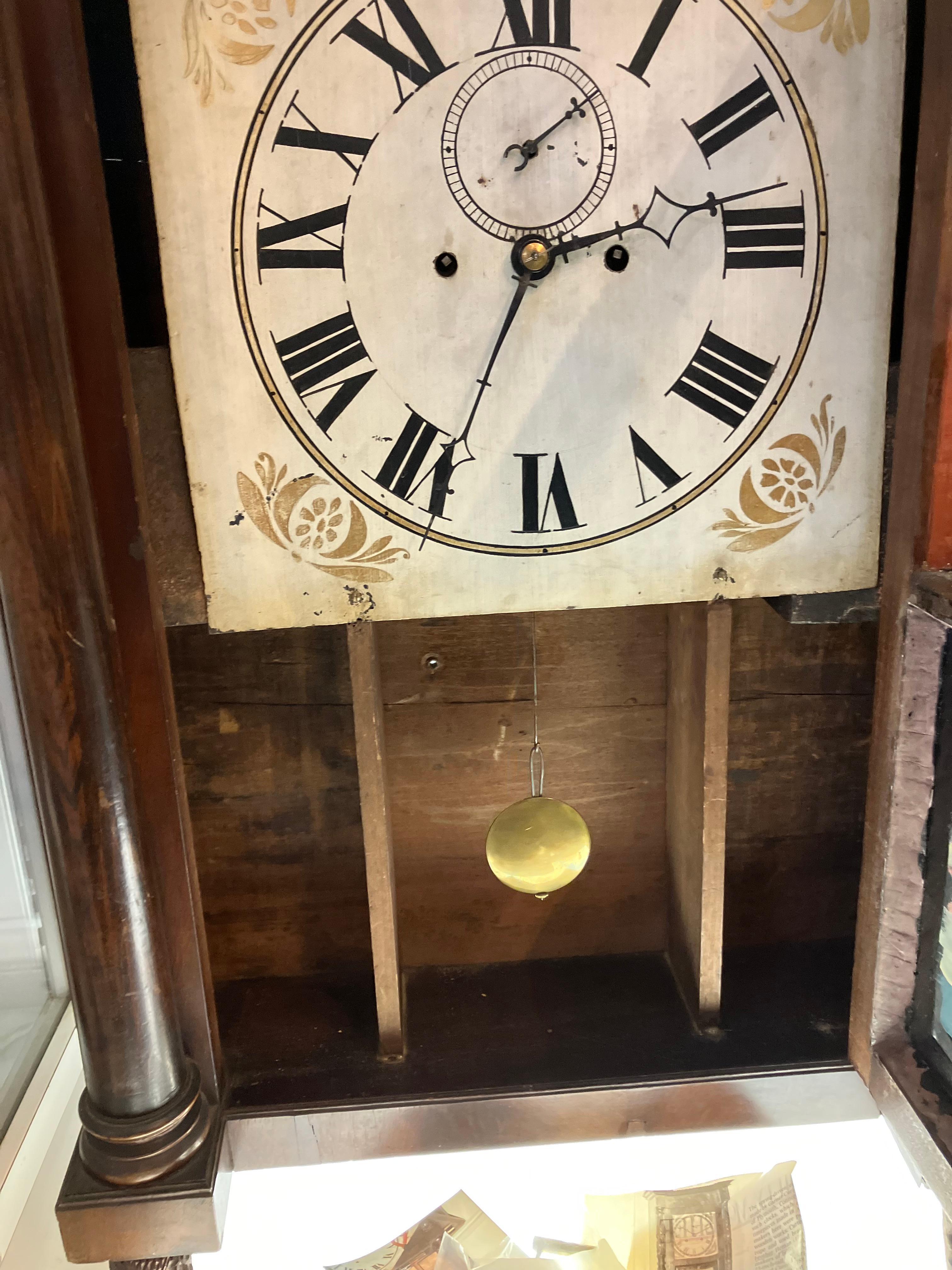 19th Century Spencer Hotchkiss & Company Salem Bridge Shelf Clock For Sale 3