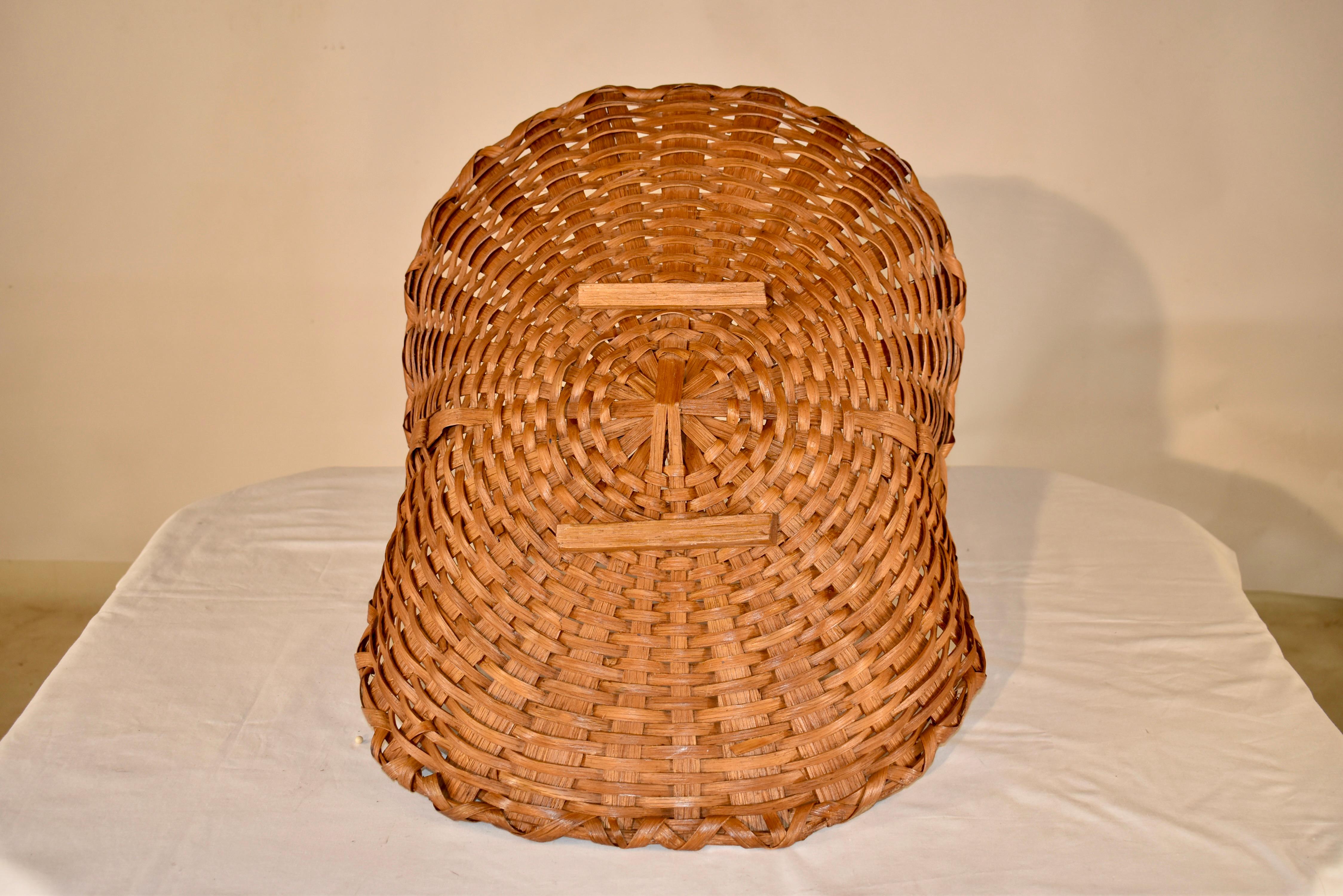 American 19th Century Split Oak Flower Gathering Basket For Sale