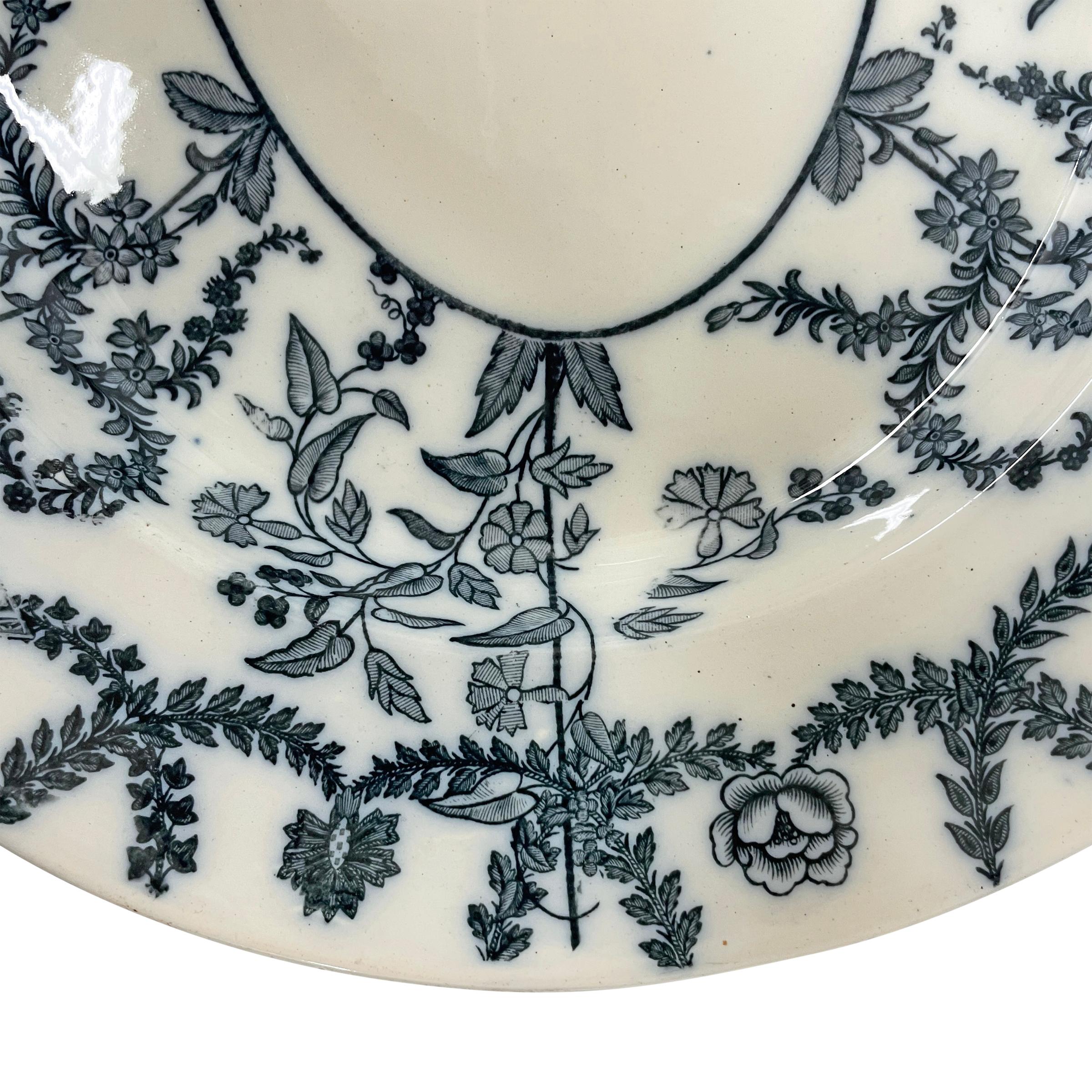 Spode-Teller in Blau und Weiß aus dem 19. Jahrhundert (Porzellan) im Angebot
