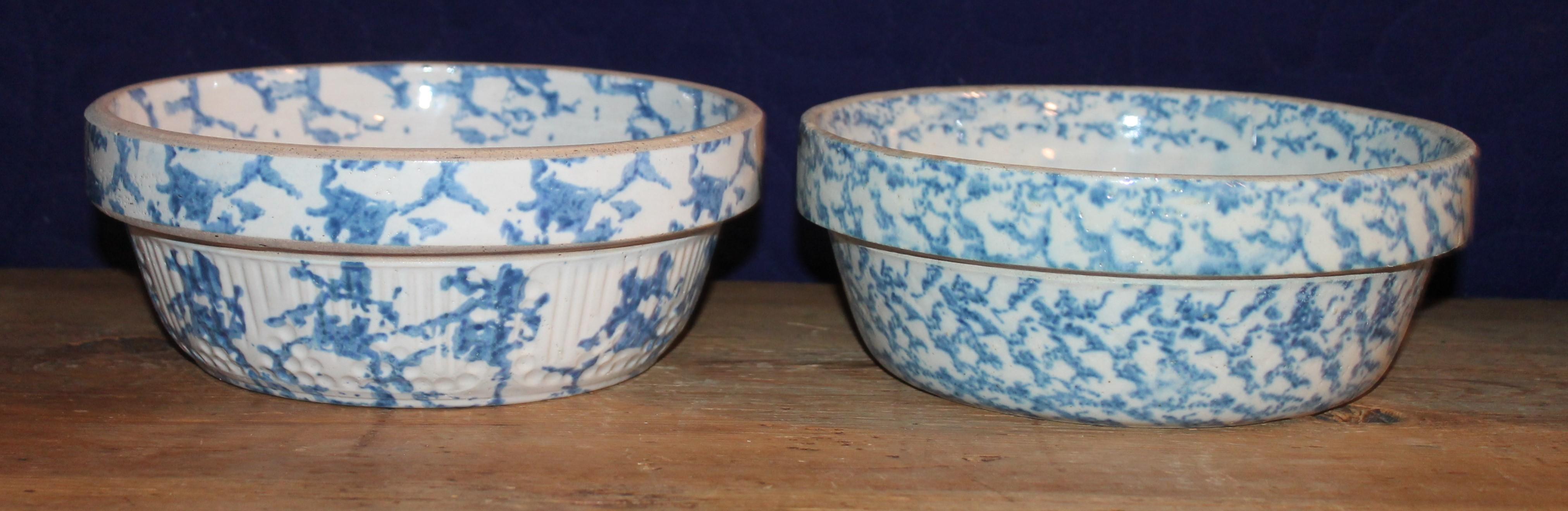 Classique américain Collection de cinq bols en poterie mixte en éponge du 19e siècle  en vente