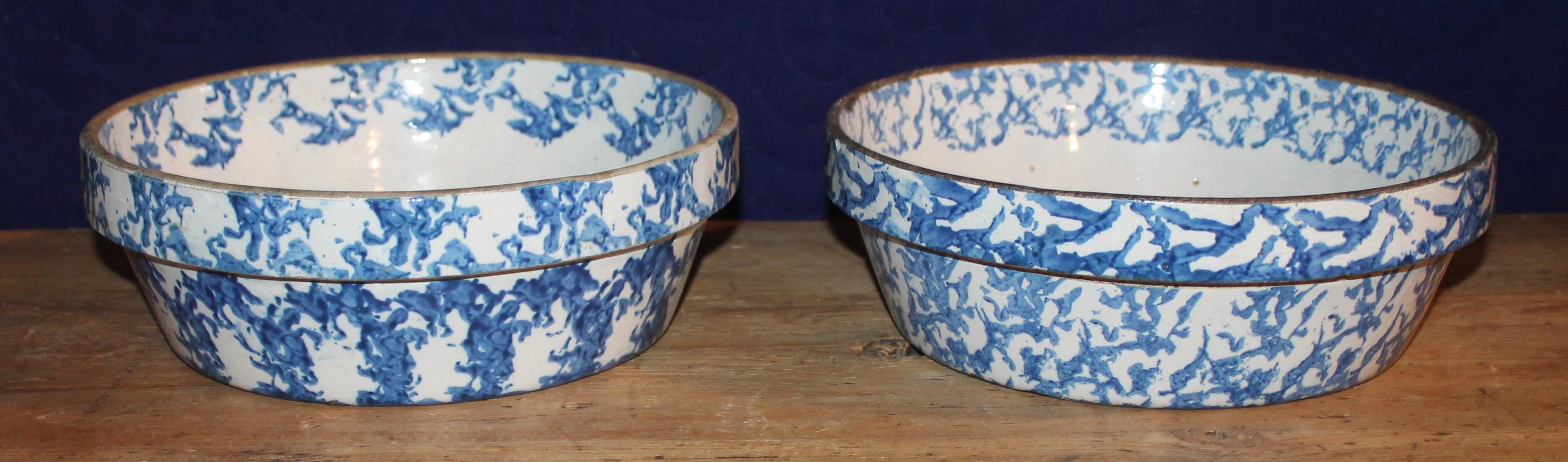 American Classical Collection of Five 19th C Spongeware Mixing Pottery Bowls  For Sale