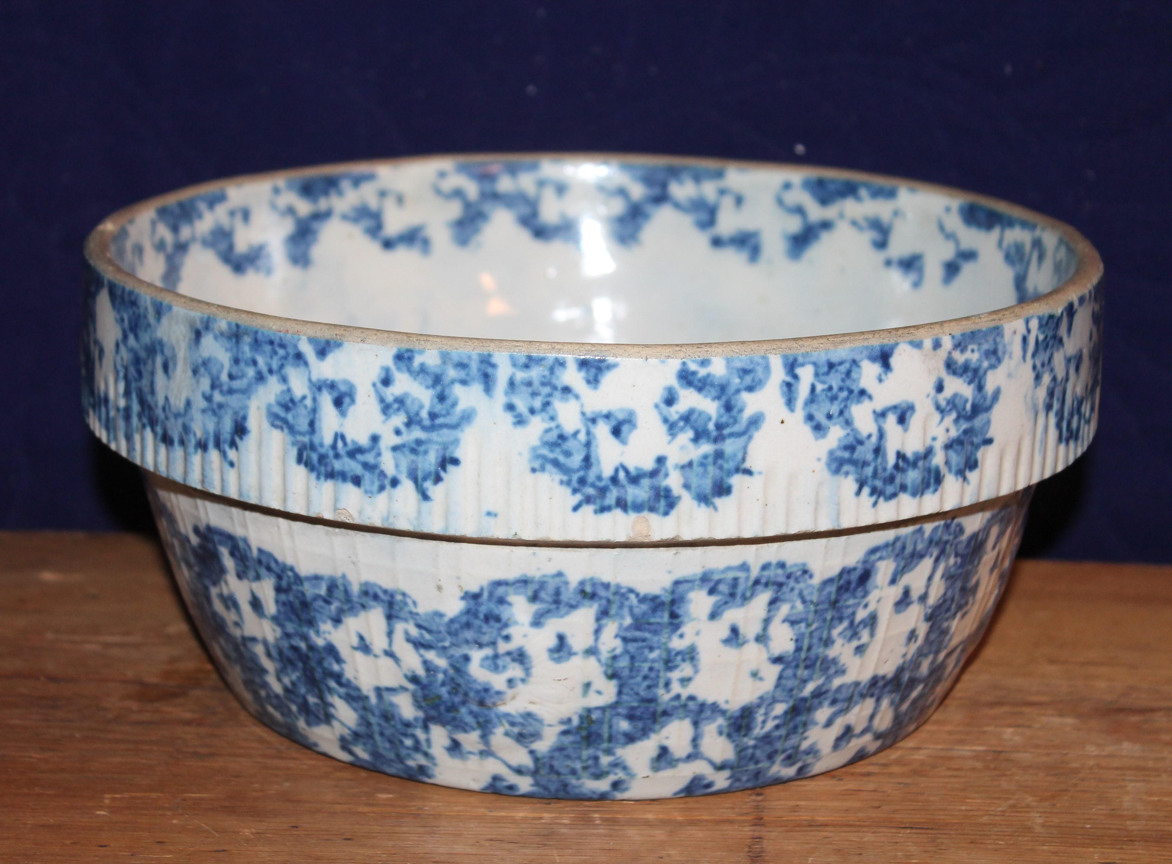American Collection of Five 19th C Spongeware Mixing Pottery Bowls  For Sale