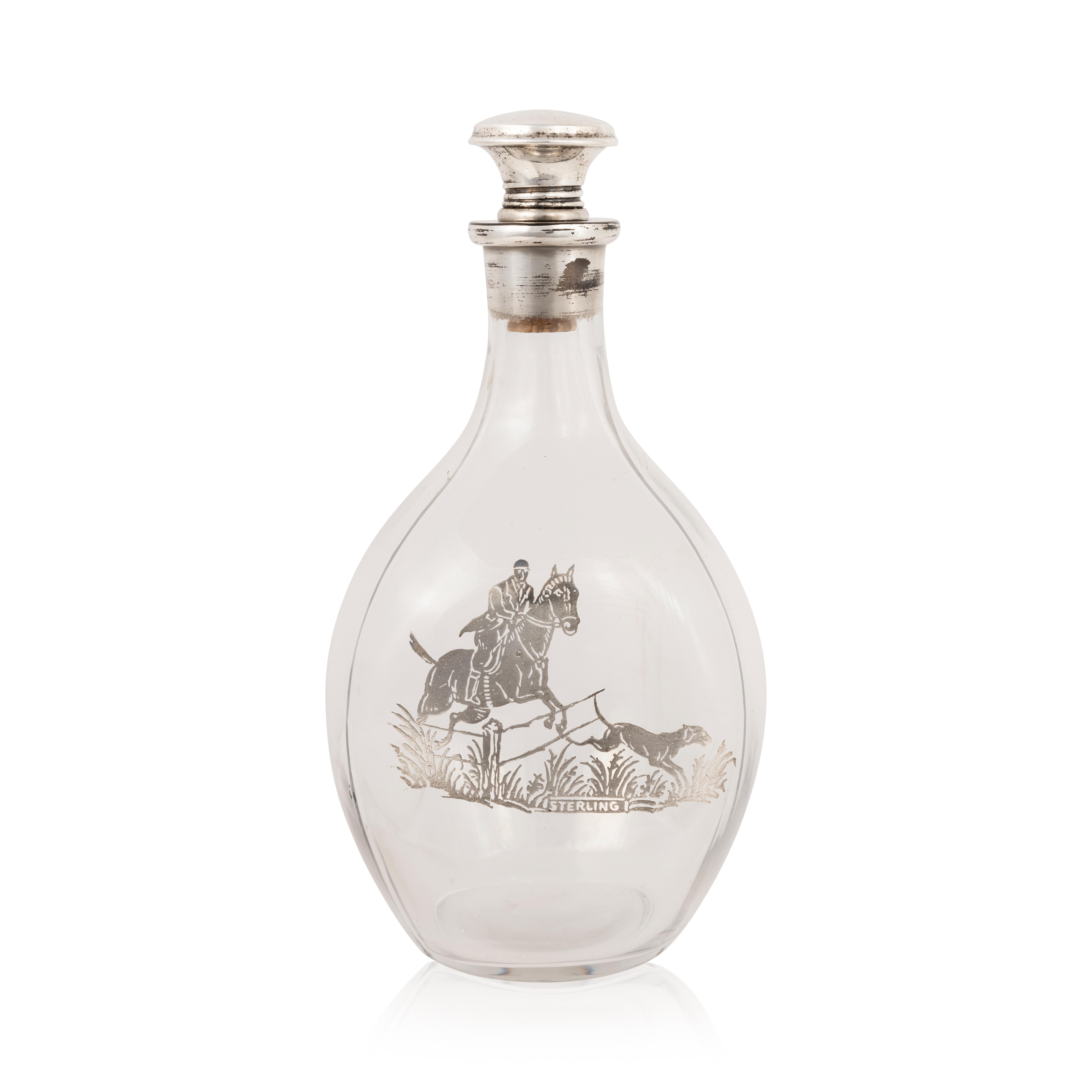 19. Jahrhundert Sport-Thema Sterling und Glas Rückseite Barflasche im Zustand „Gut“ im Angebot in Coeur d Alene, ID