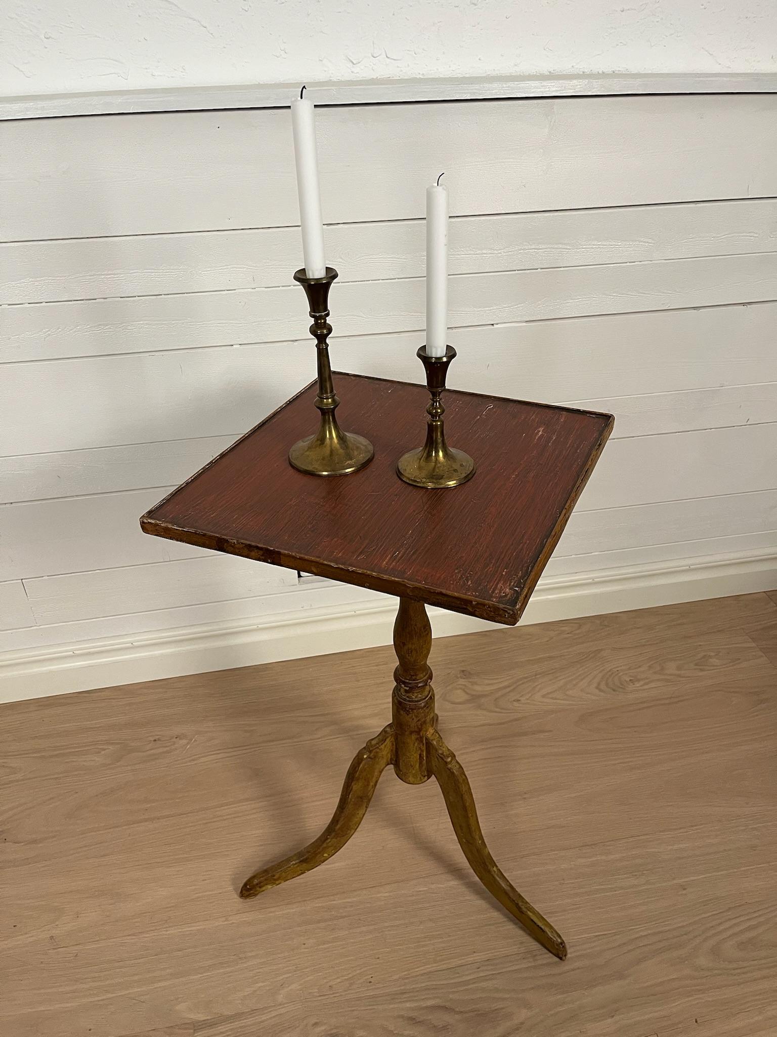 19th Century Square Folding Table Handcrafted Original Painted For Sale 3