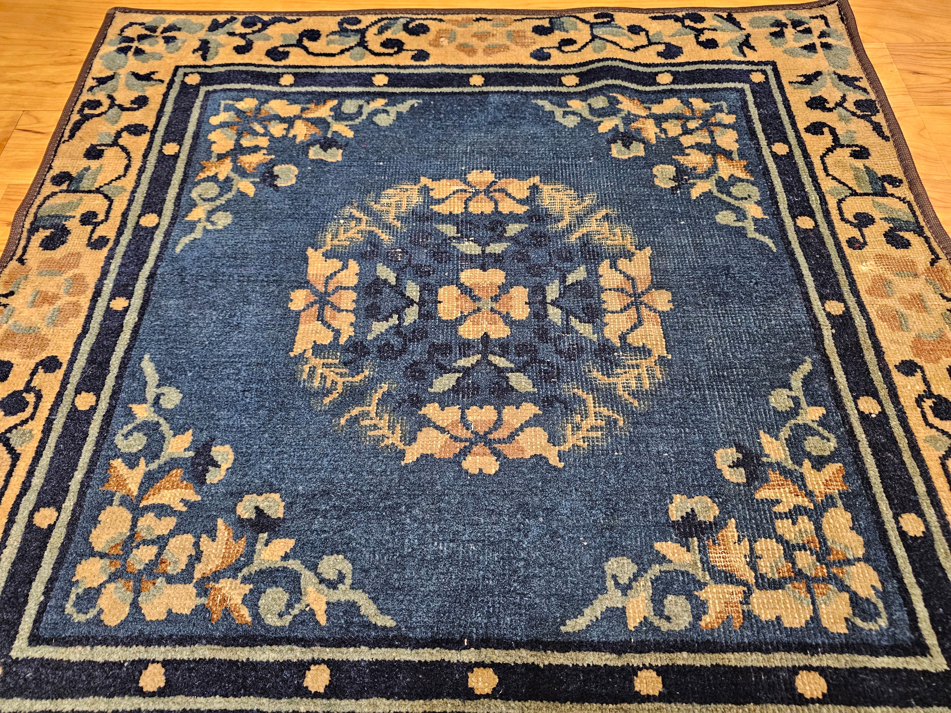 Hand-Woven 19th Century Chinese Peking Area Rug in Floral & Bird Motifs in Tan, Navy, Blue For Sale