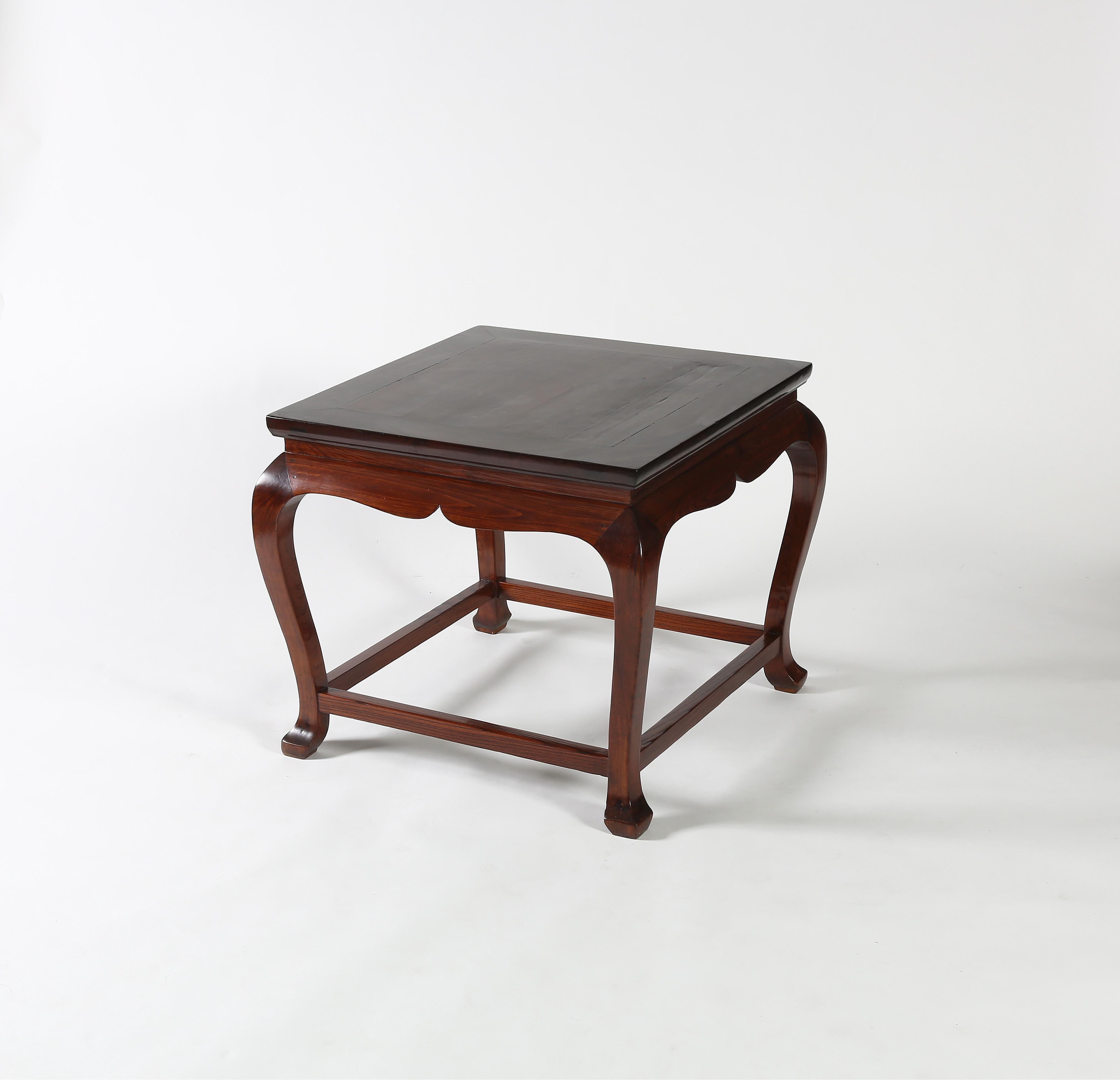 19th Century Square Table with Cabriole Legs For Sale 3