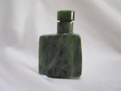 19th Century Squared Spinach Jade Snuff Bottle with Unique Design