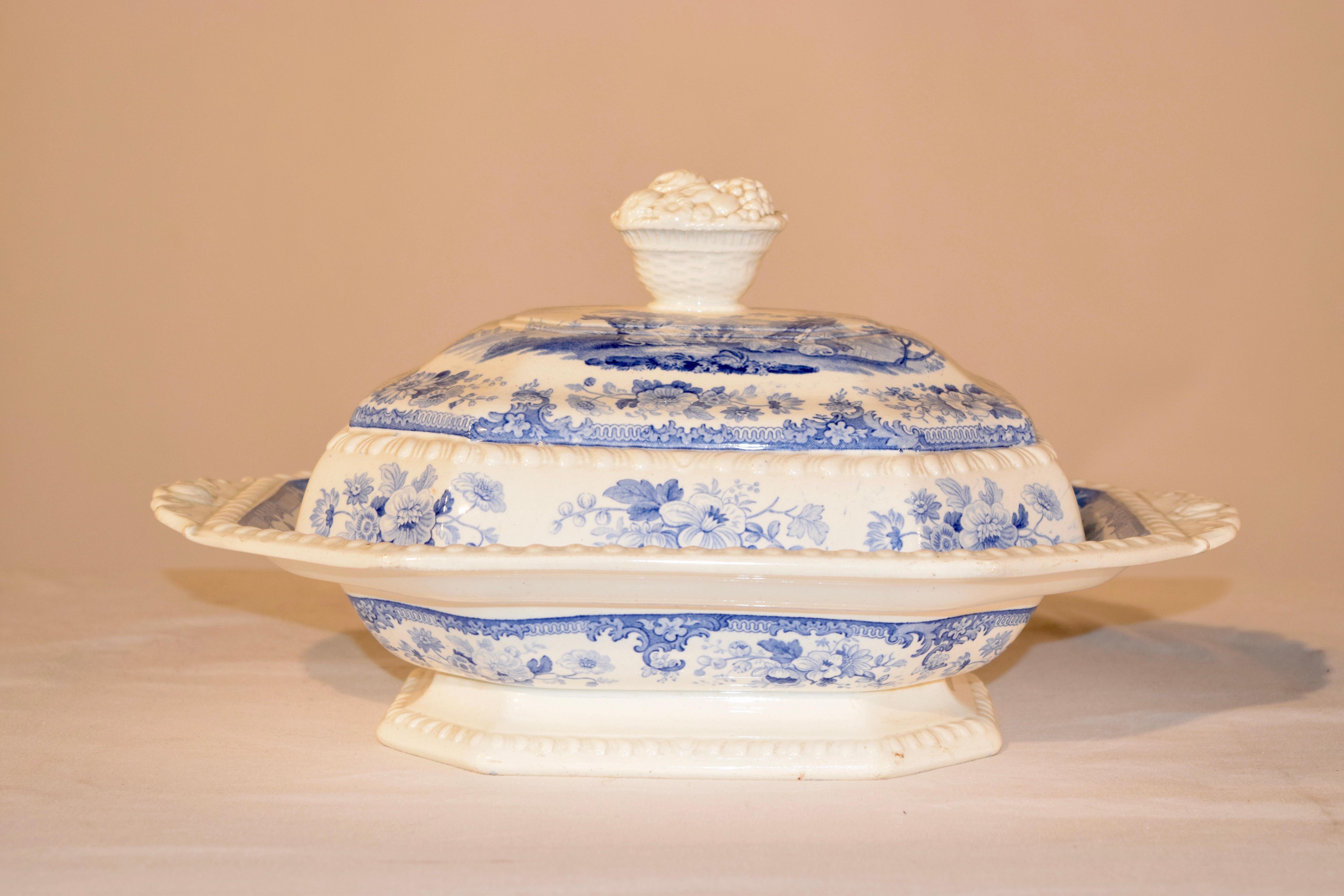 English 19th Century Staffordshire Covered Vegetable Dish For Sale
