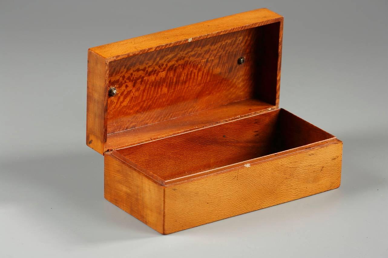 19th Century Box with Miniature in Gouache 3