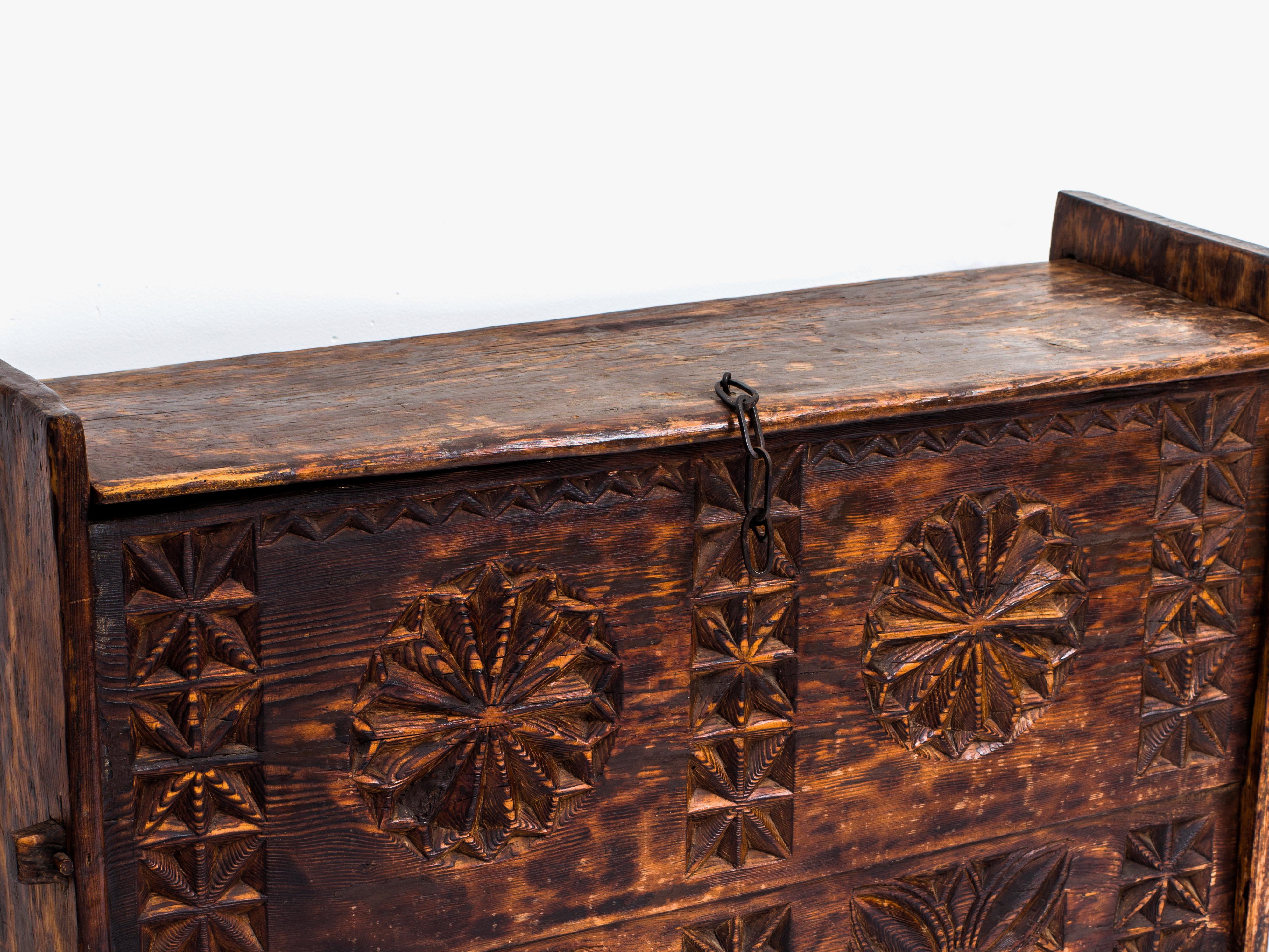 Antique 'Star Anise' Hand Carved Dowry Textile Chest, Nuristan, Afghanistan In Good Condition In Brooklyn, NY
