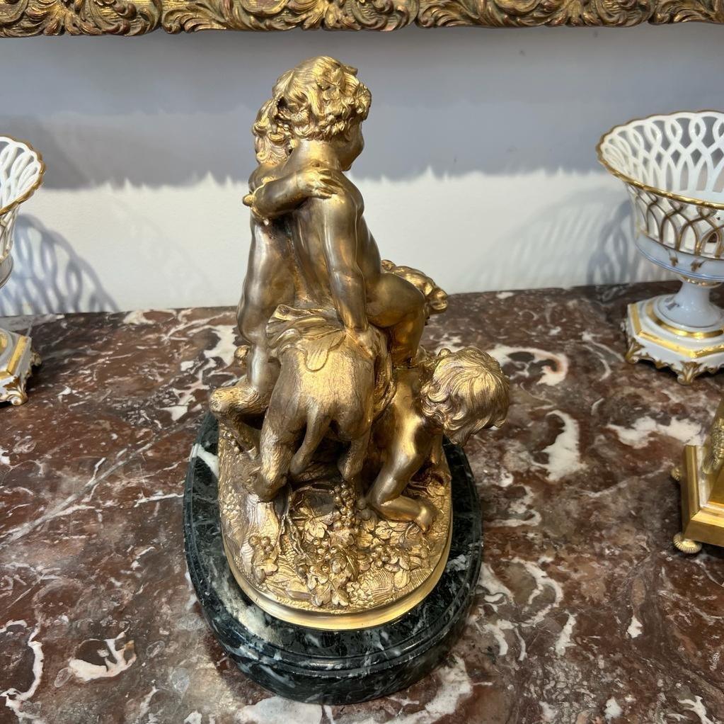 19th Century Statue of Children Playing with a Lioness in Gilt Bronze  For Sale 2