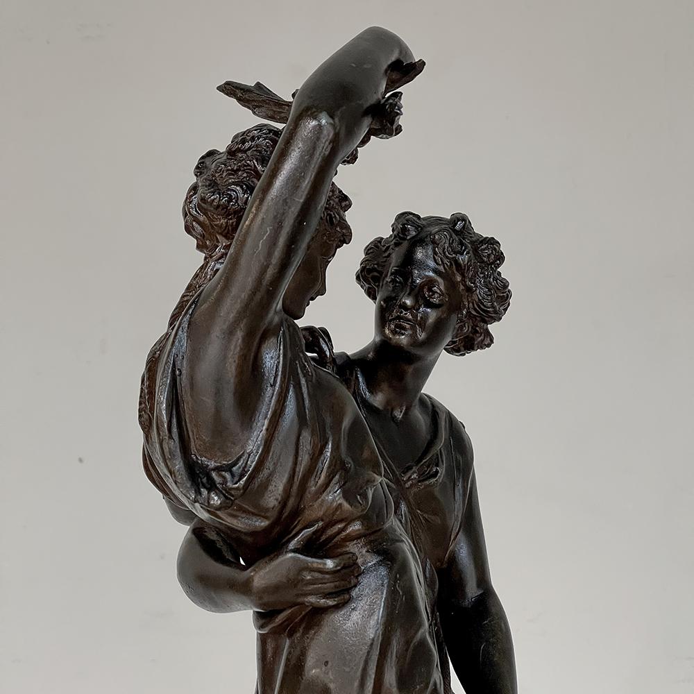 Statue des amants du 19ème siècle en étain sur faux marbre en vente 10