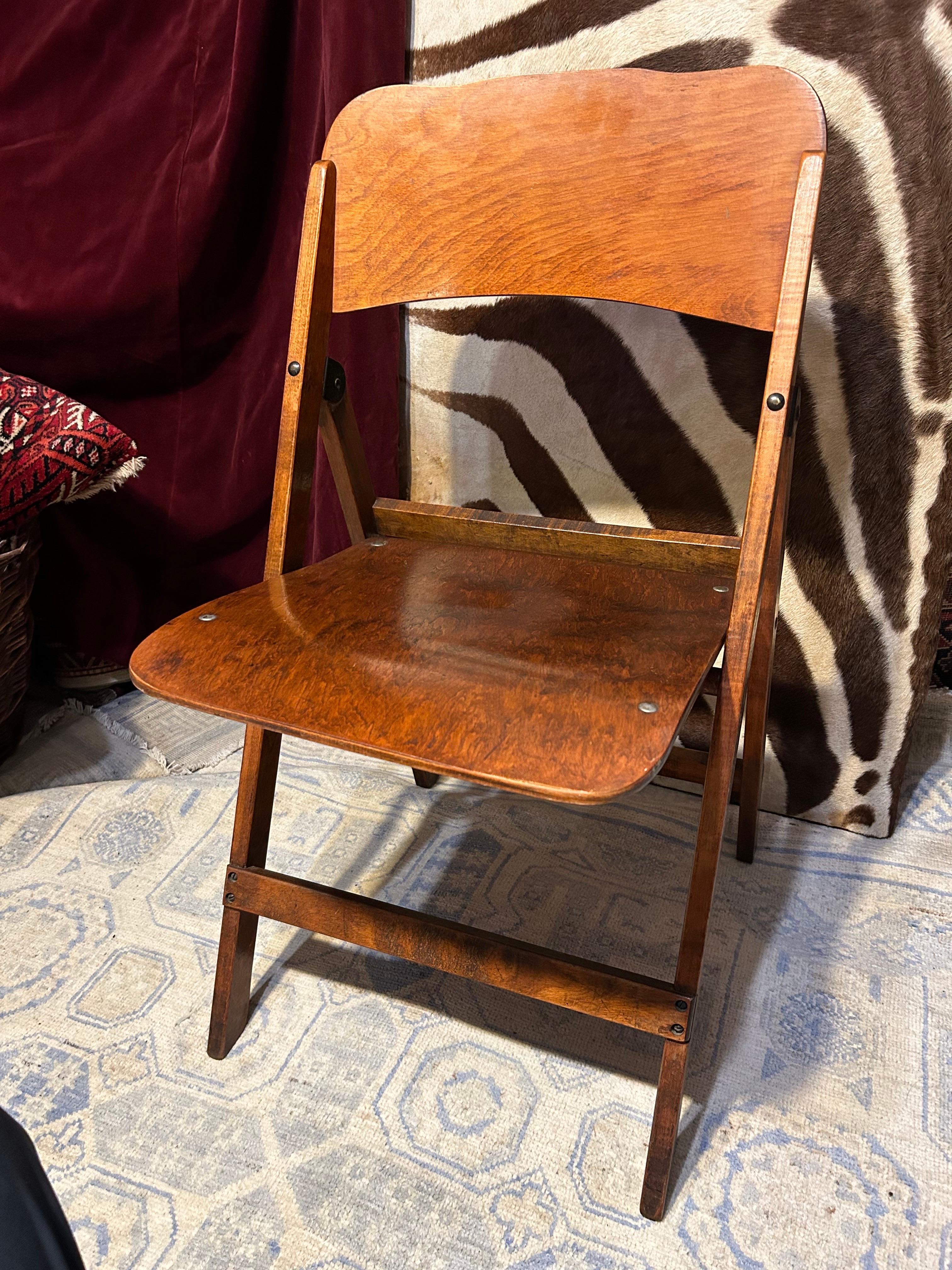 19th Century Steamed Wood Folding Campaign Chair With Metal Hardware For Sale 4