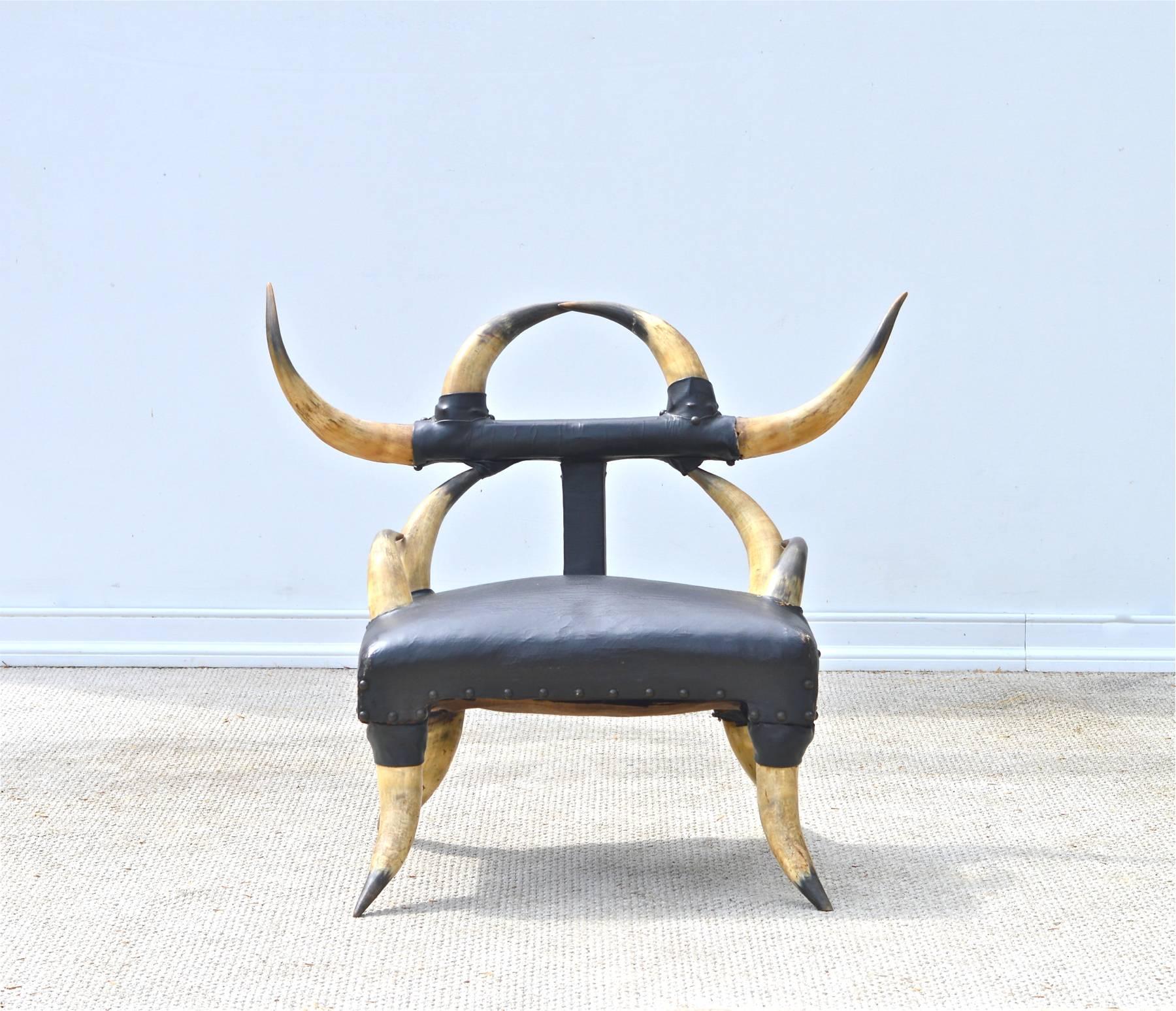 A rare and whimsical child's size steer horn chair. The late 19th century, Victorian era chair is in excellent and sturdy structural condition. Twelve steer horns adorn the frame and all have a similar color palette of cream fading nicely to gray