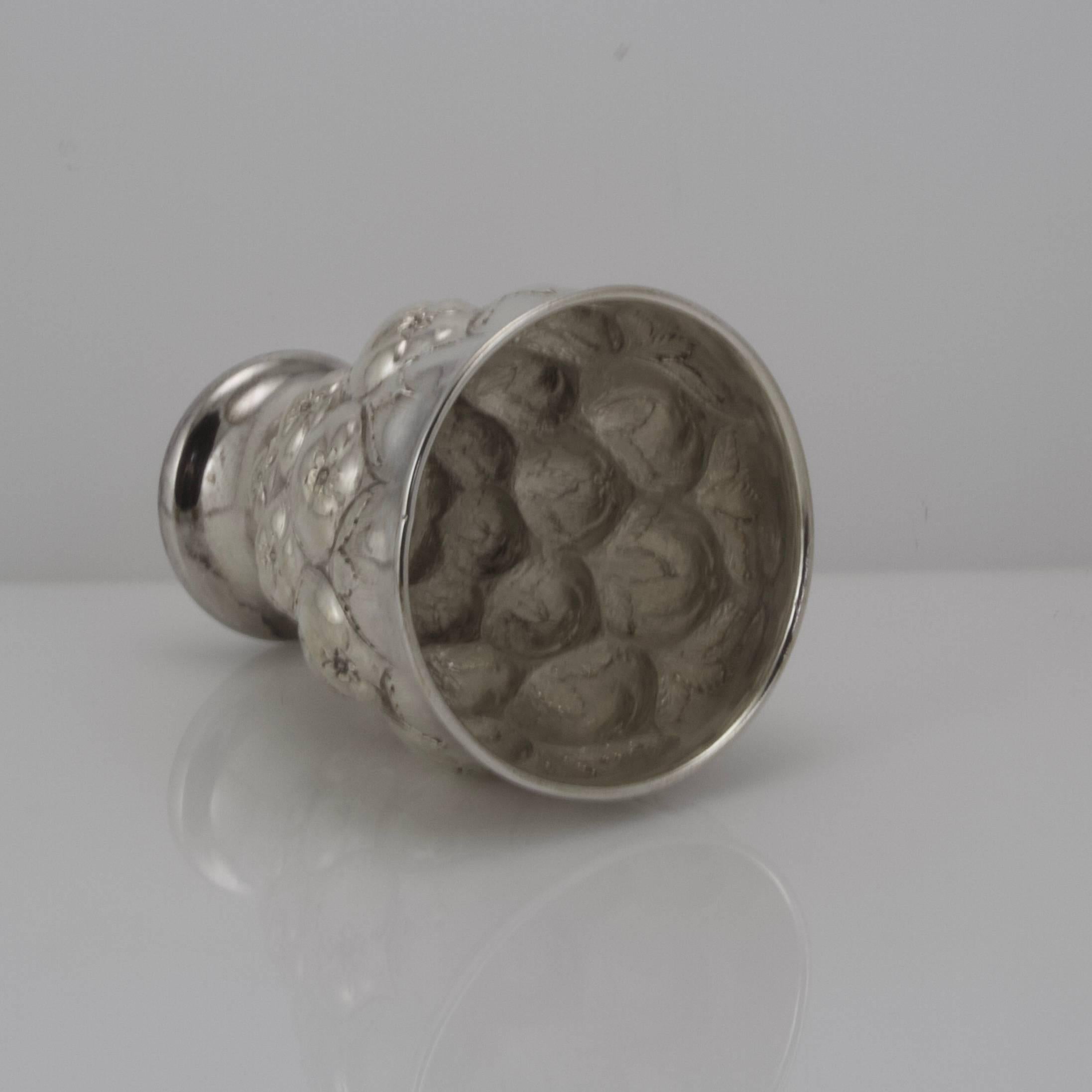 European 19th Century Sterling Silver Ananas Cup For Sale