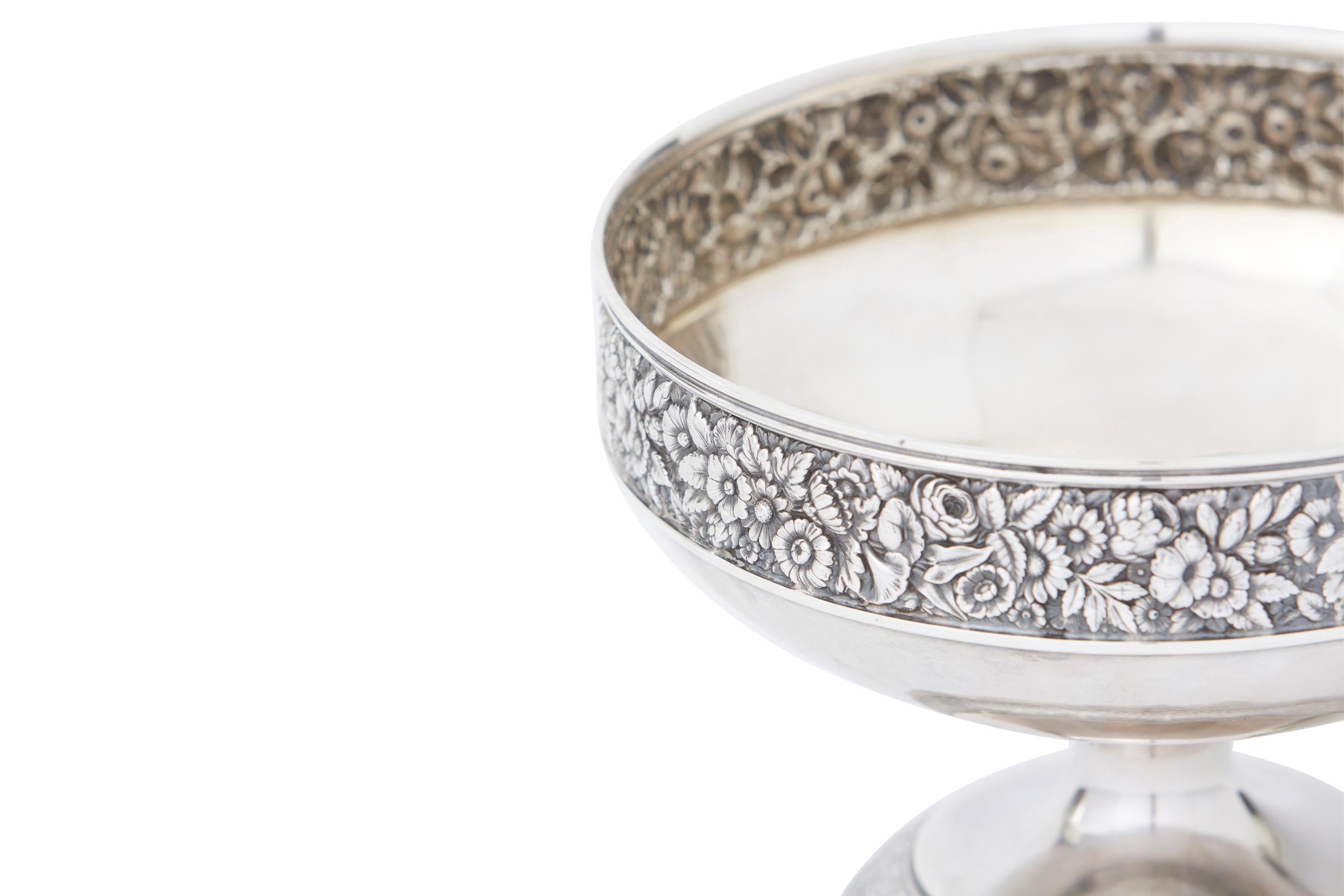 19th Century Sterling Silver Centerpiece Bowl In Good Condition For Sale In Tarry Town, NY