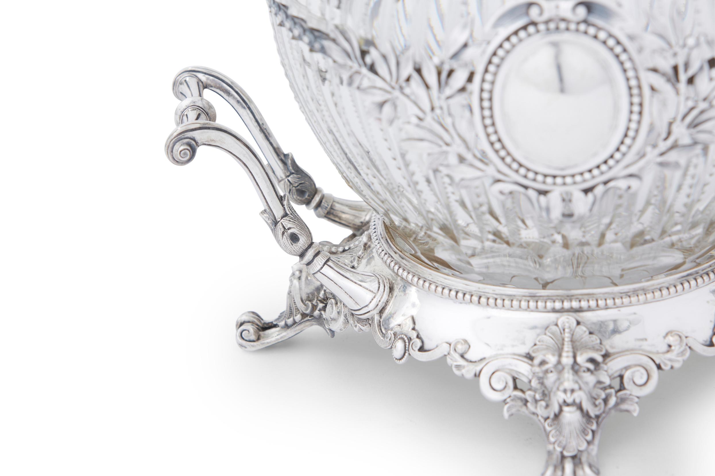 19th Century Sterling Silver / Cut Crystal Barware Server For Sale 1