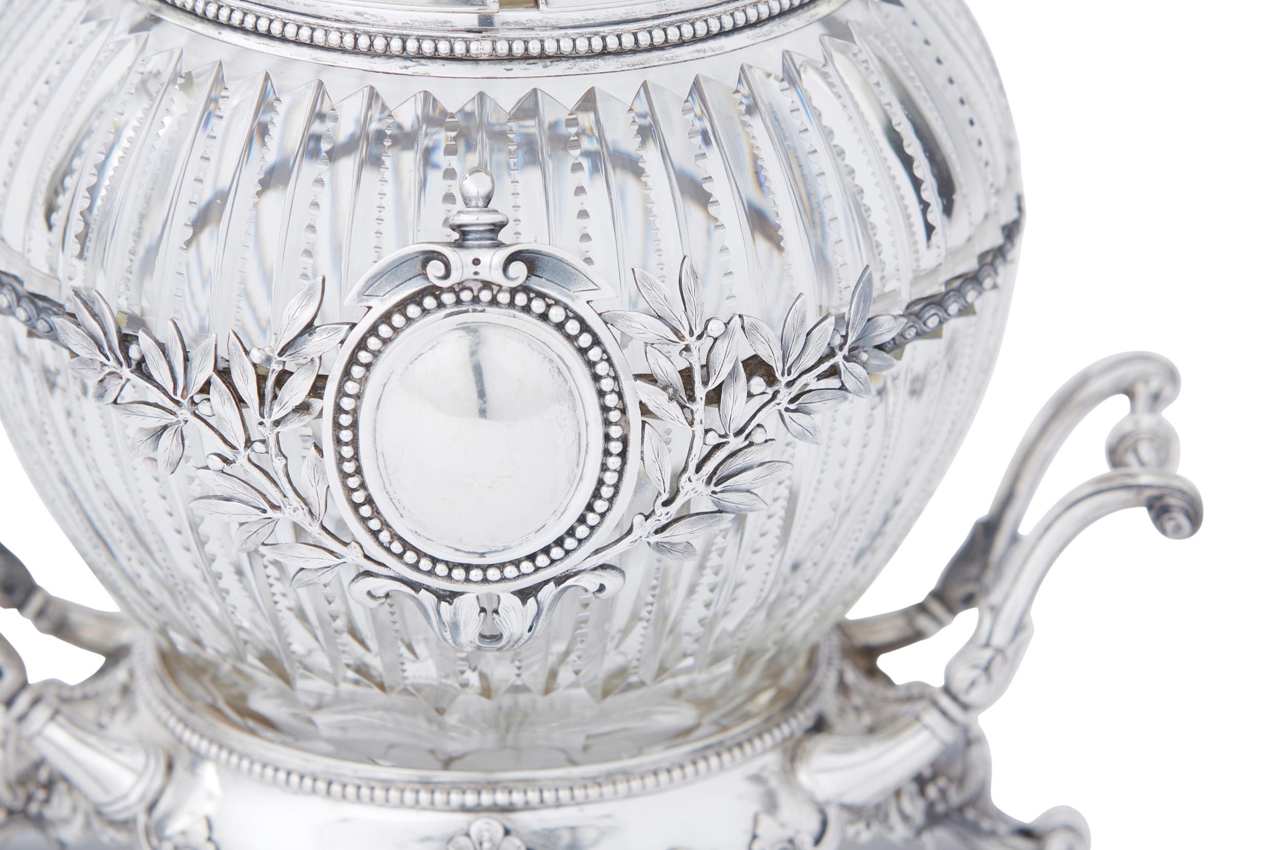 19th Century Sterling Silver / Cut Crystal Barware Server For Sale 2