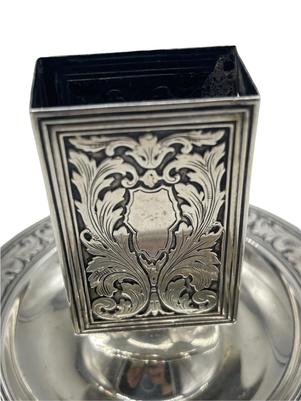 19. Jahrhundert Sterling Silber Streichholzschachtel Halter und Aschenbecher Stand von Tiffany & Co. 4