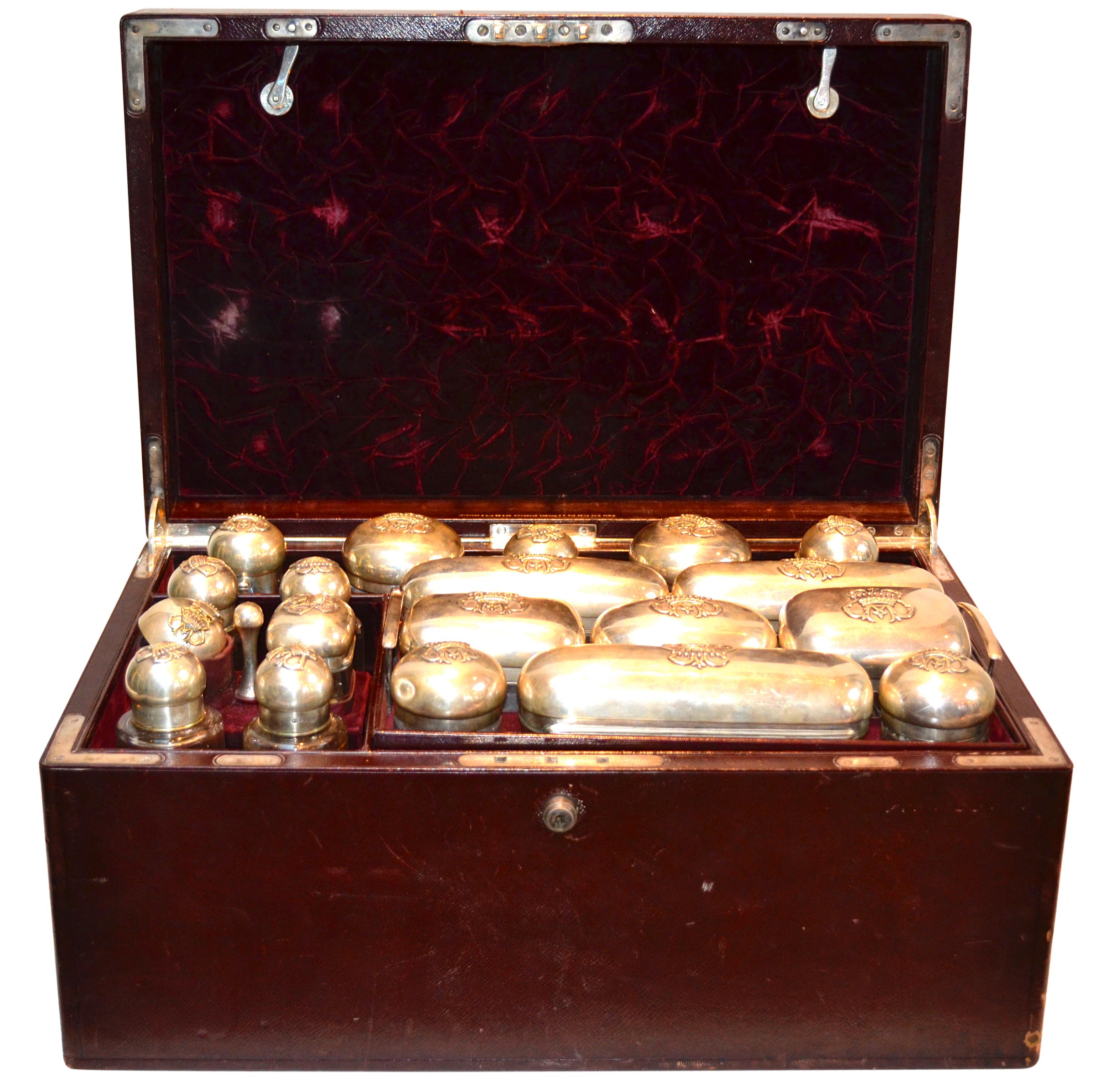 19th Century Sterling Silver ‘Necessaire De Voyage’ by Leuchars and Son en venta 7
