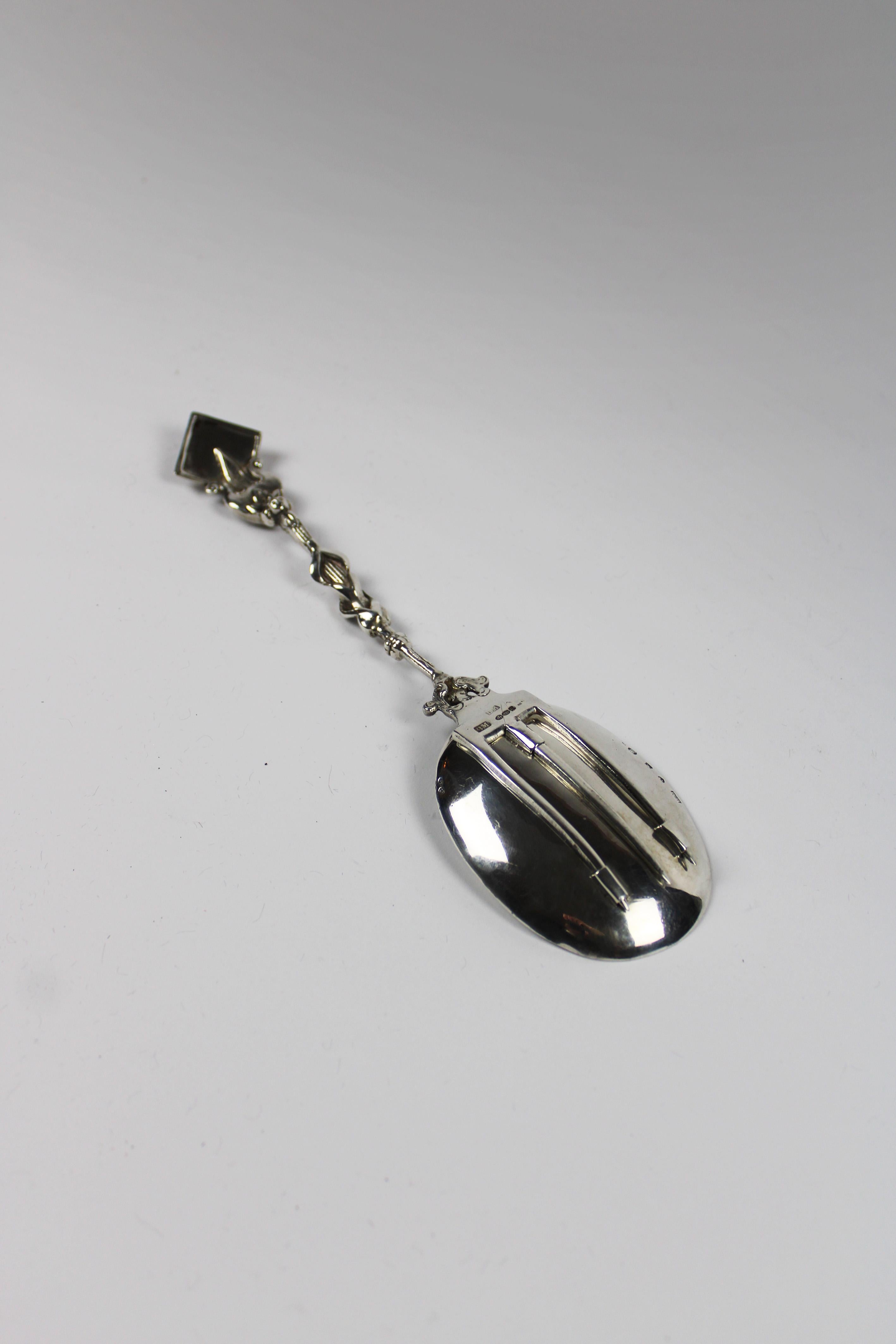 Delve into a world of refined elegance with our distinguished 19th Century Sterling Silver Travel Spoon, meticulously crafted in the Renaissance Revival style in The Netherlands. This exceptional piece boasts a versatile design, as its Spoon Bowl