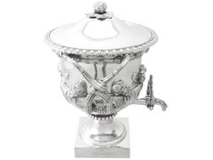 Vase Warwick en argent sterling du 19ème siècle / Centre de table Samovar
