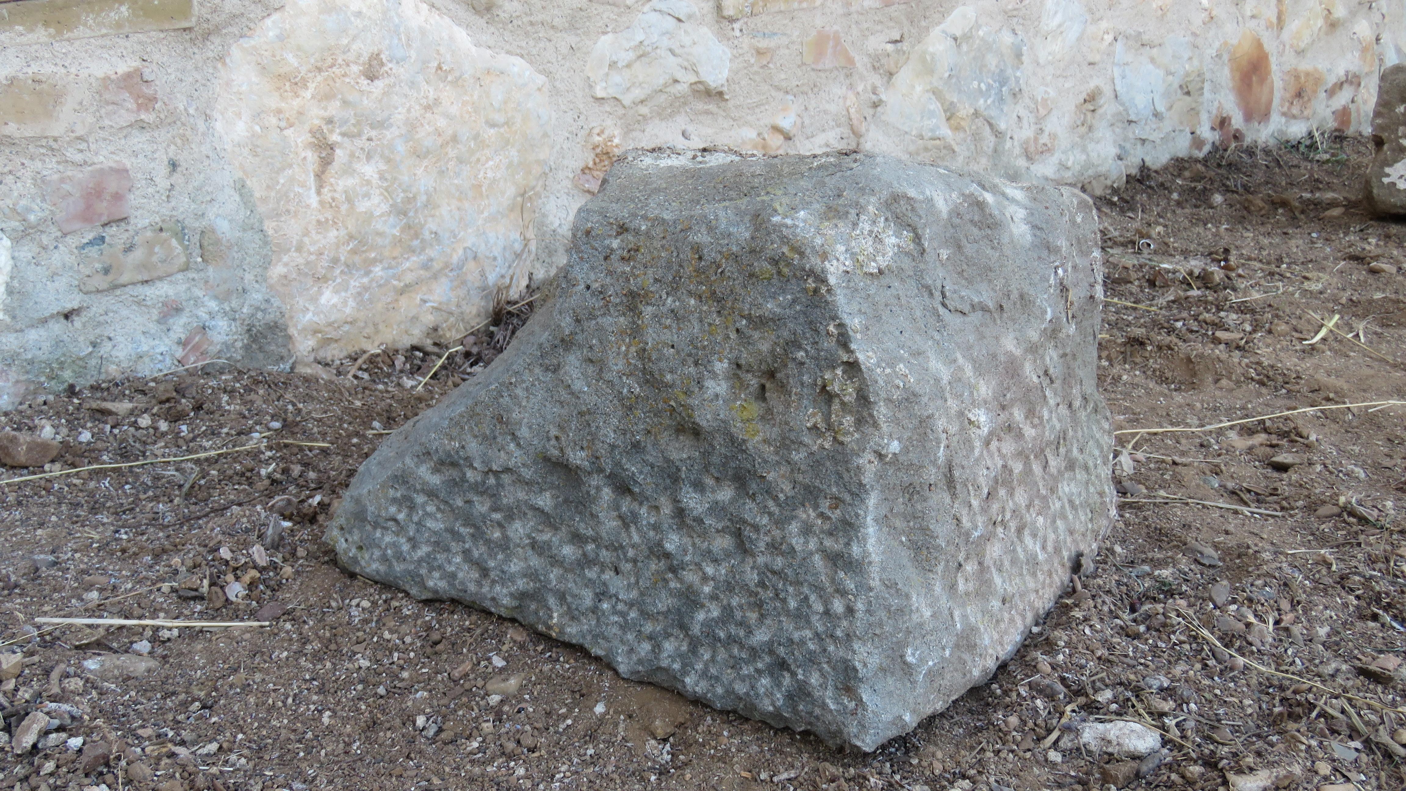 19th Century Stone Bench For Sale 5