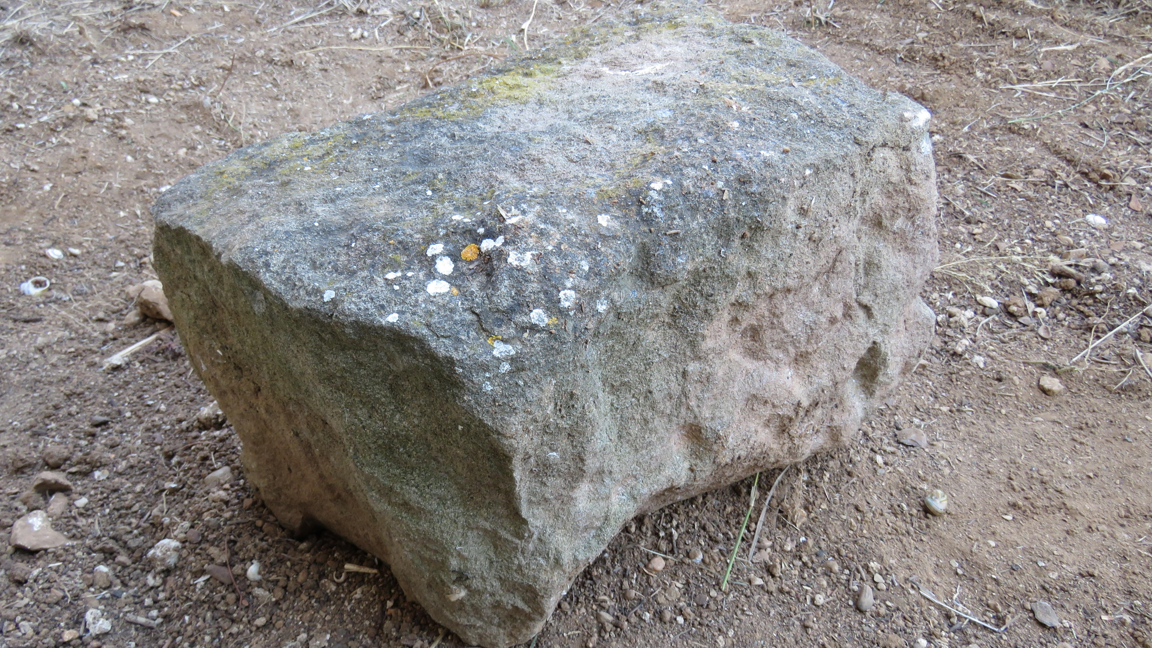 19th Century Stone Bench For Sale 10